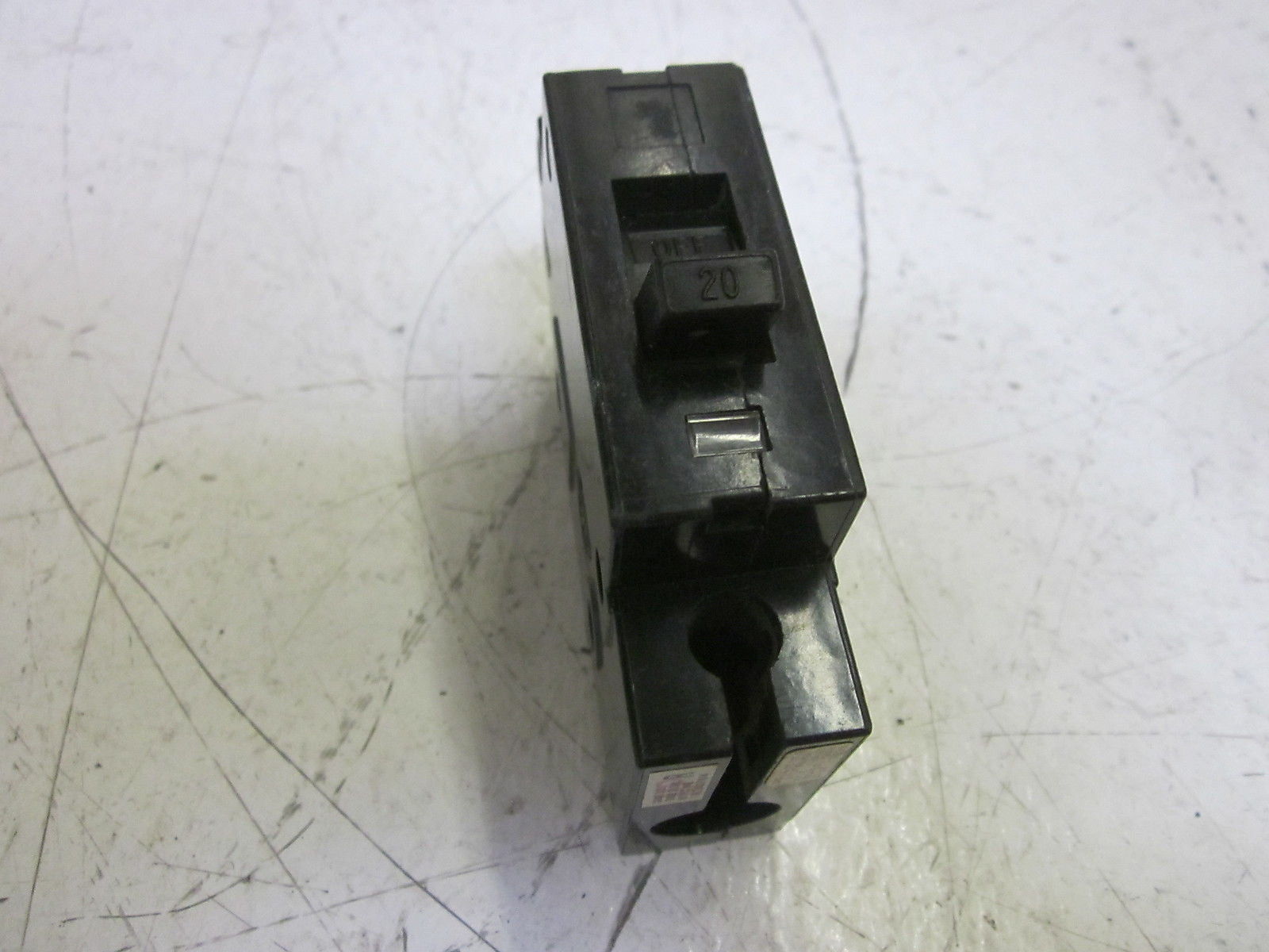 SQUARE D EHB4120 CIRCUIT BREAKER 20A *NEW NO BOX*