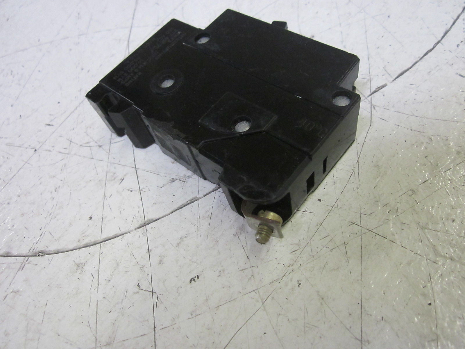SQUARE D EHB4120 CIRCUIT BREAKER 20A *NEW NO BOX*