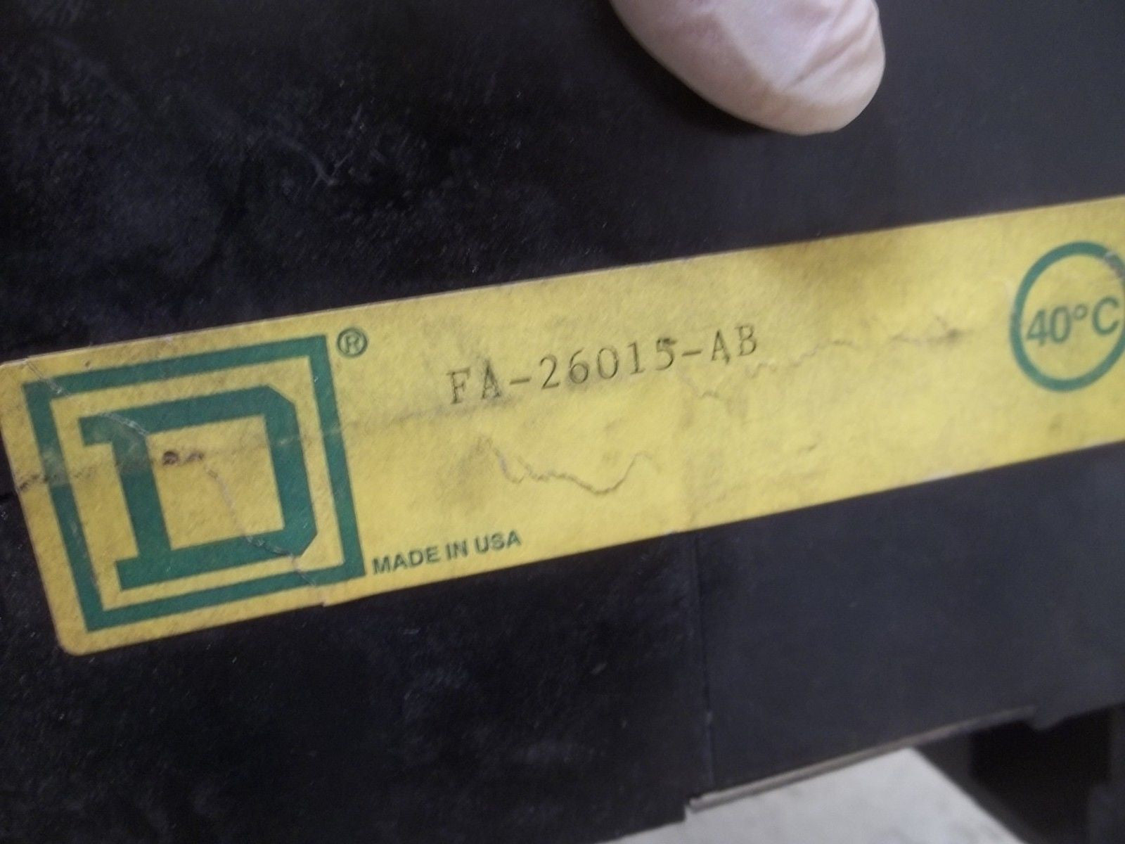 SQUARE D FA-26015-AB CIRCUIT BREAKER *USED*