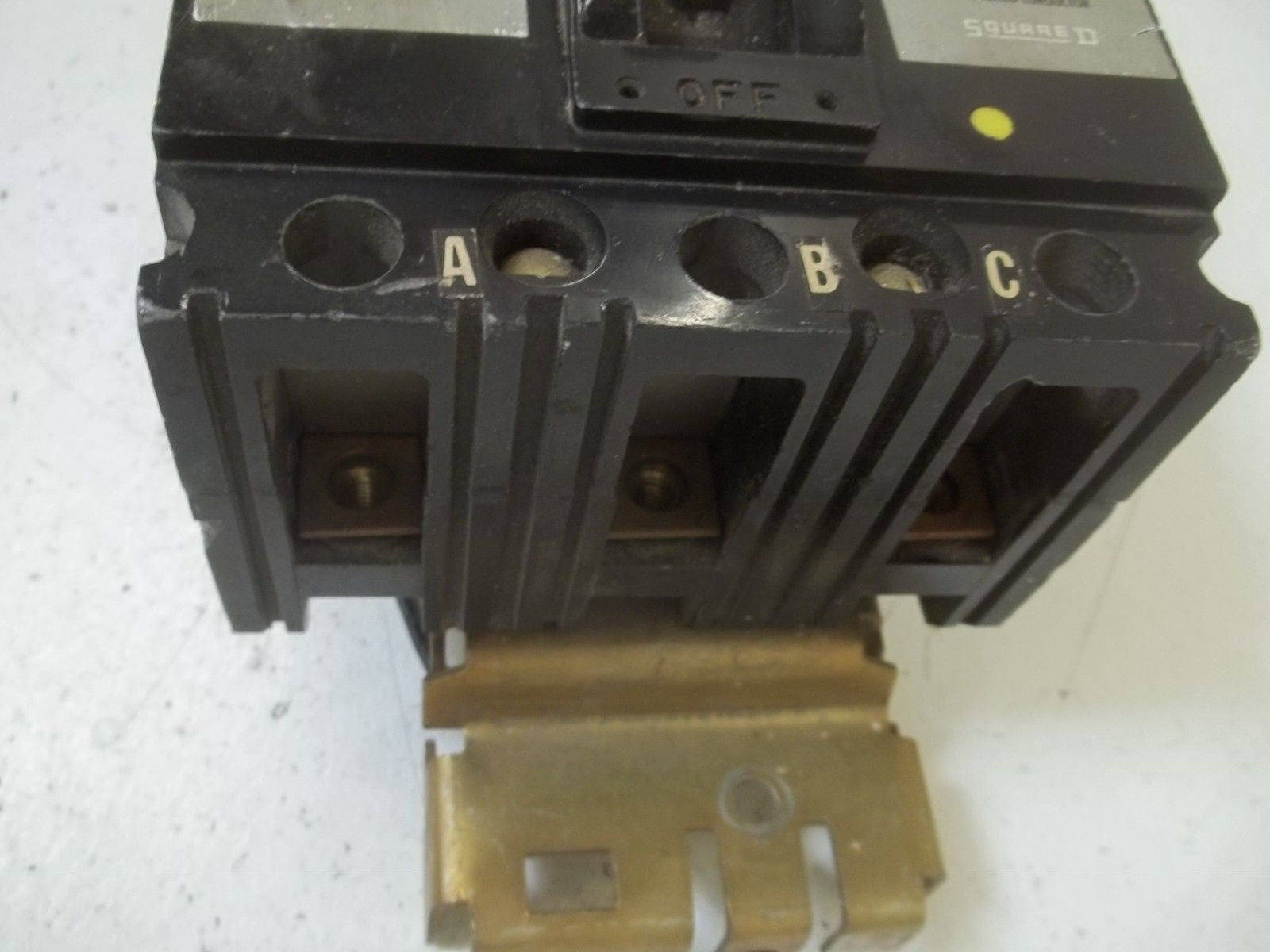 SQUARE D FA340501021 CIRCUIT BREAKER *USED*