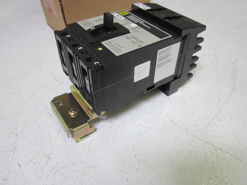 SQUARE D FA36040 CIRCUIT BREAKER 40A 3P 600V  *NEW IN BOX*