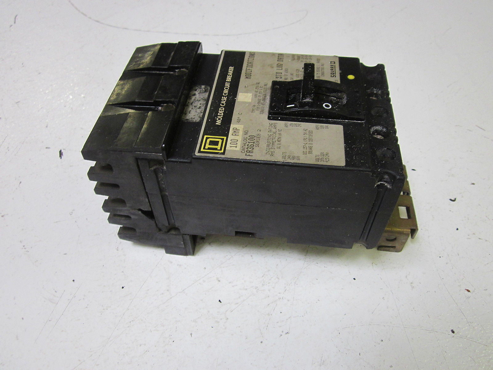 SQUARE D FA36100 CIRCUIT BREAKER 100A 600V  (AS PICTURED) *USED*