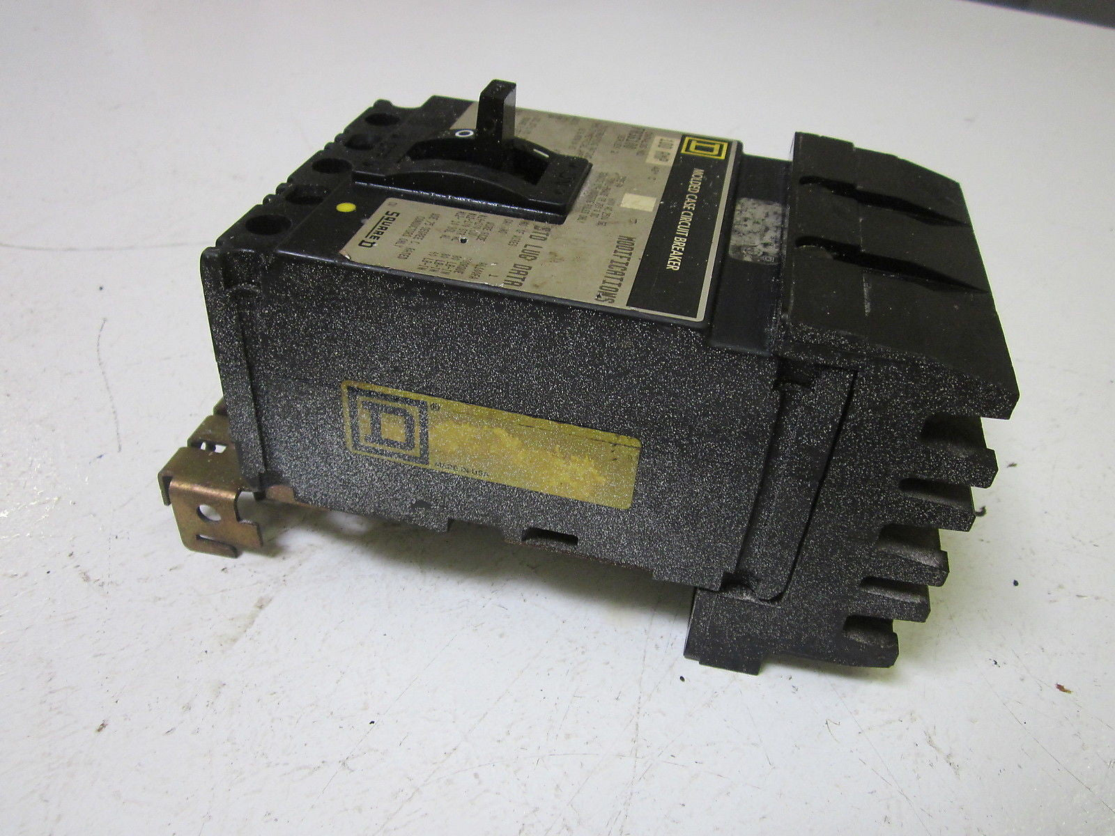 SQUARE D FA36100 CIRCUIT BREAKER 100A 600V  (AS PICTURED) *USED*