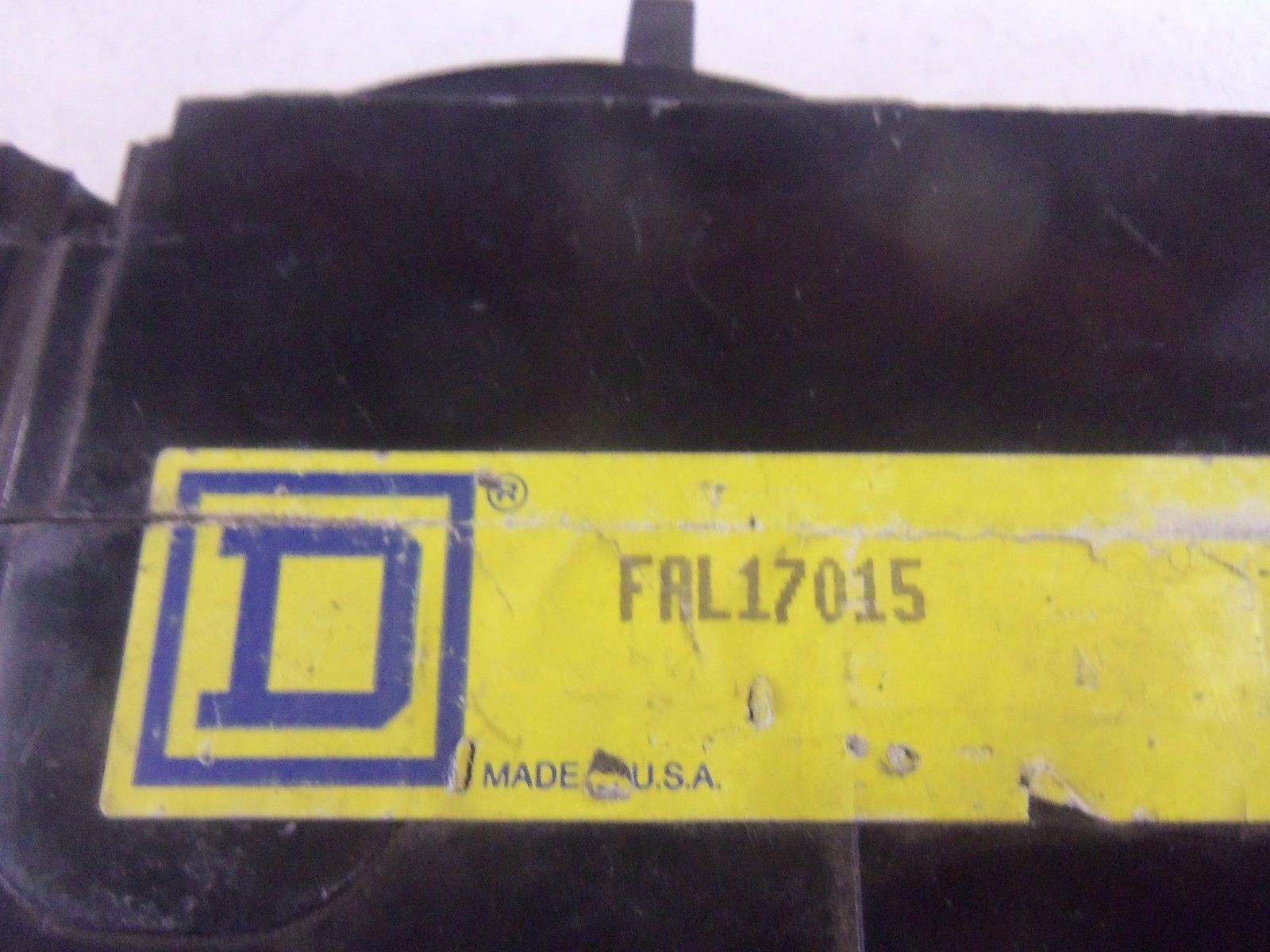SQUARE D FAL17015 CIRCUIT BREAKER *USED*