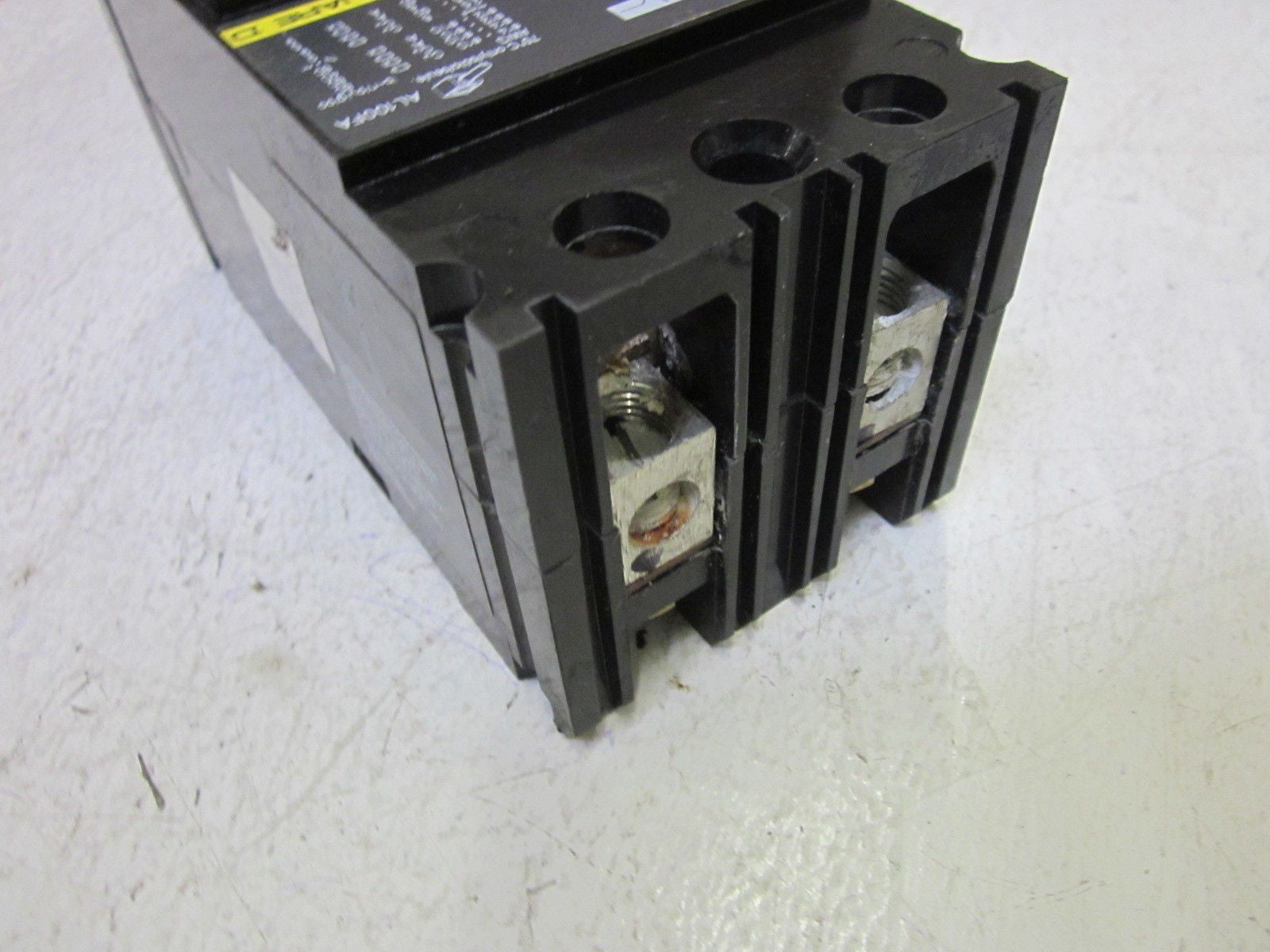 SQUARE D FAL26100 THERMAL MAGNETIC CIRCUIT BREAKER *USED*