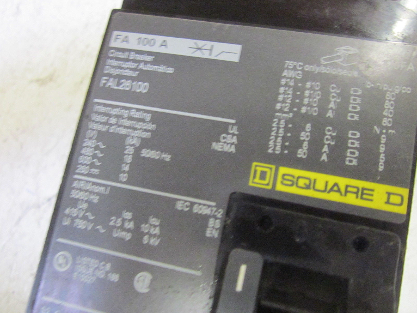 SQUARE D FAL26100 THERMAL MAGNETIC CIRCUIT BREAKER *USED*