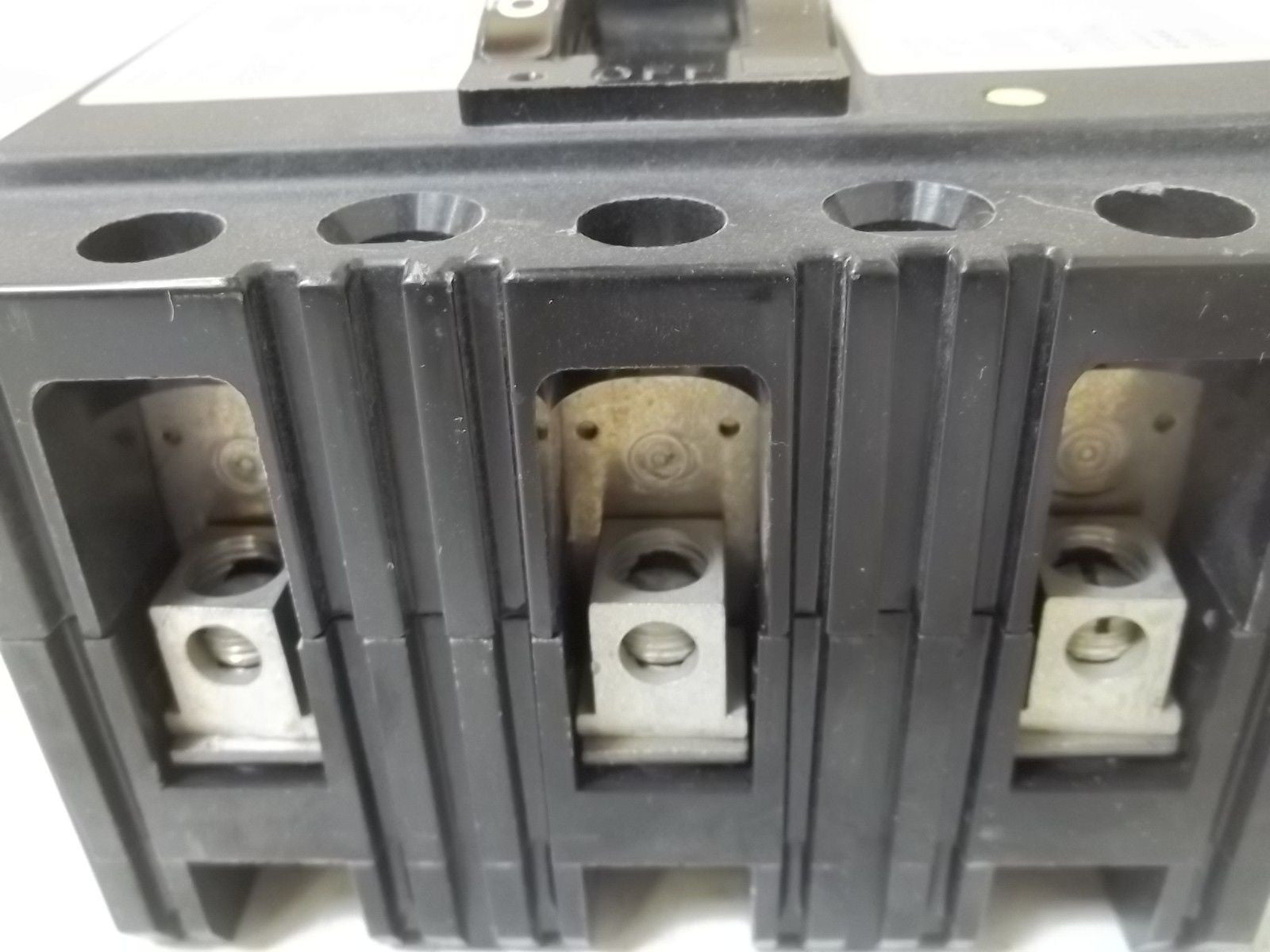 SQUARE D FAL34020 CIRCUIT BREAKER 20A (GREY) *NEW IN BOX*