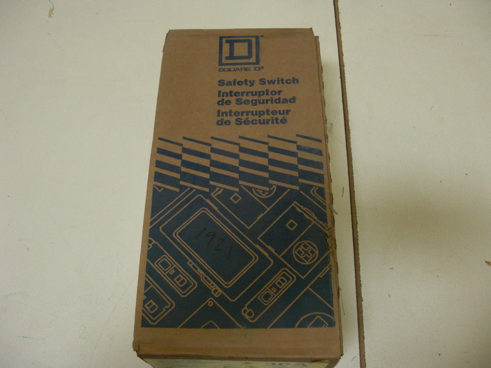 SQUARE D HU361RBEI SER. F05 *NEW IN BOX*