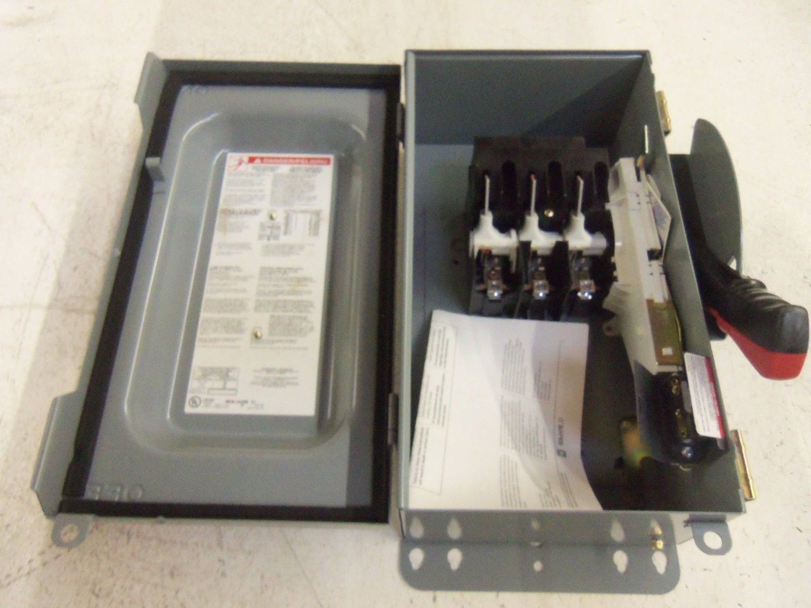 SQUARE D HU362AWKEI SAFETY SWITCH *NEW IN BOX*
