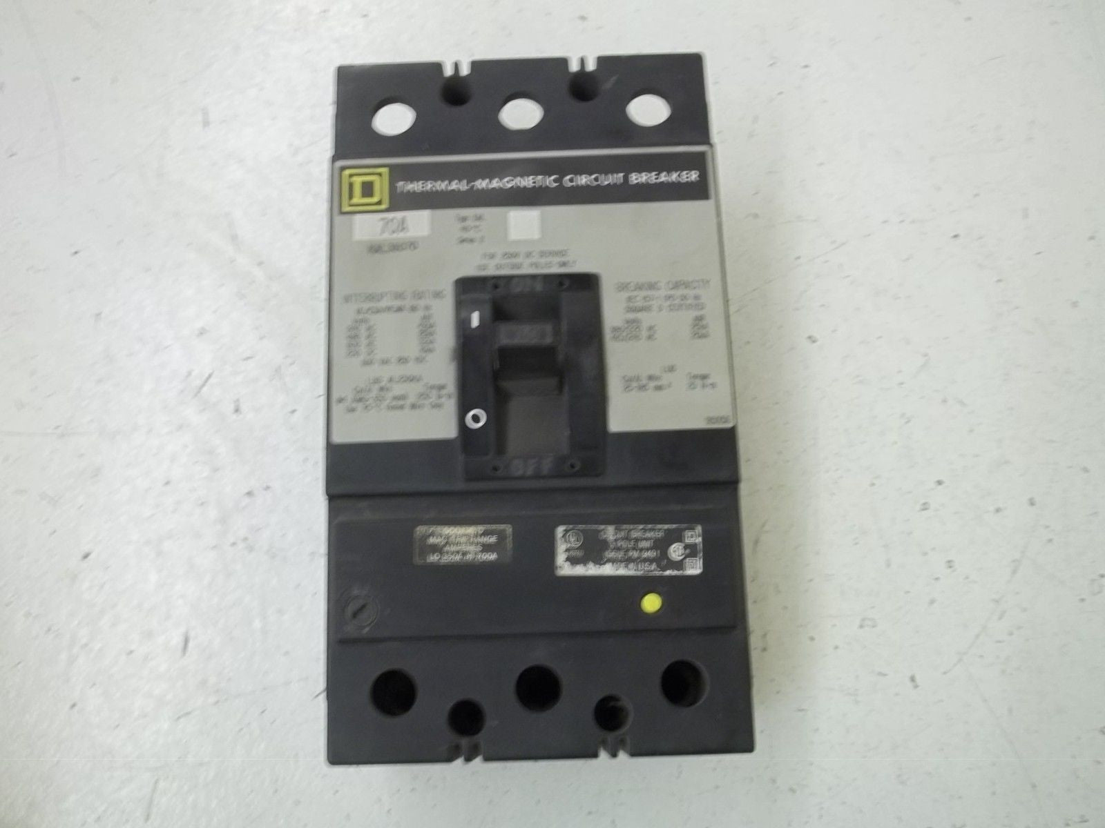 SQUARE D KAL36070 CIRCUIT BREAKER *NEW NO BOX*
