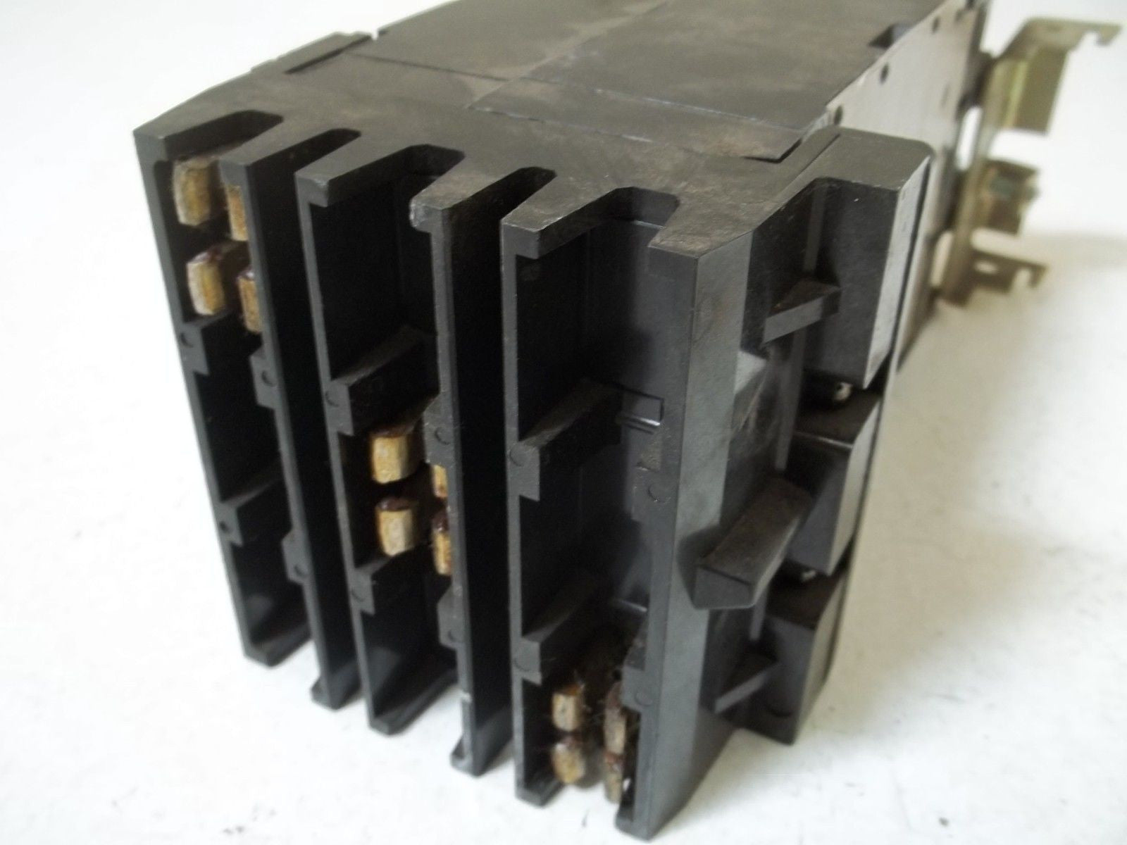 SQUARE D KH36150 CIRCUIT BREAKER *USED*