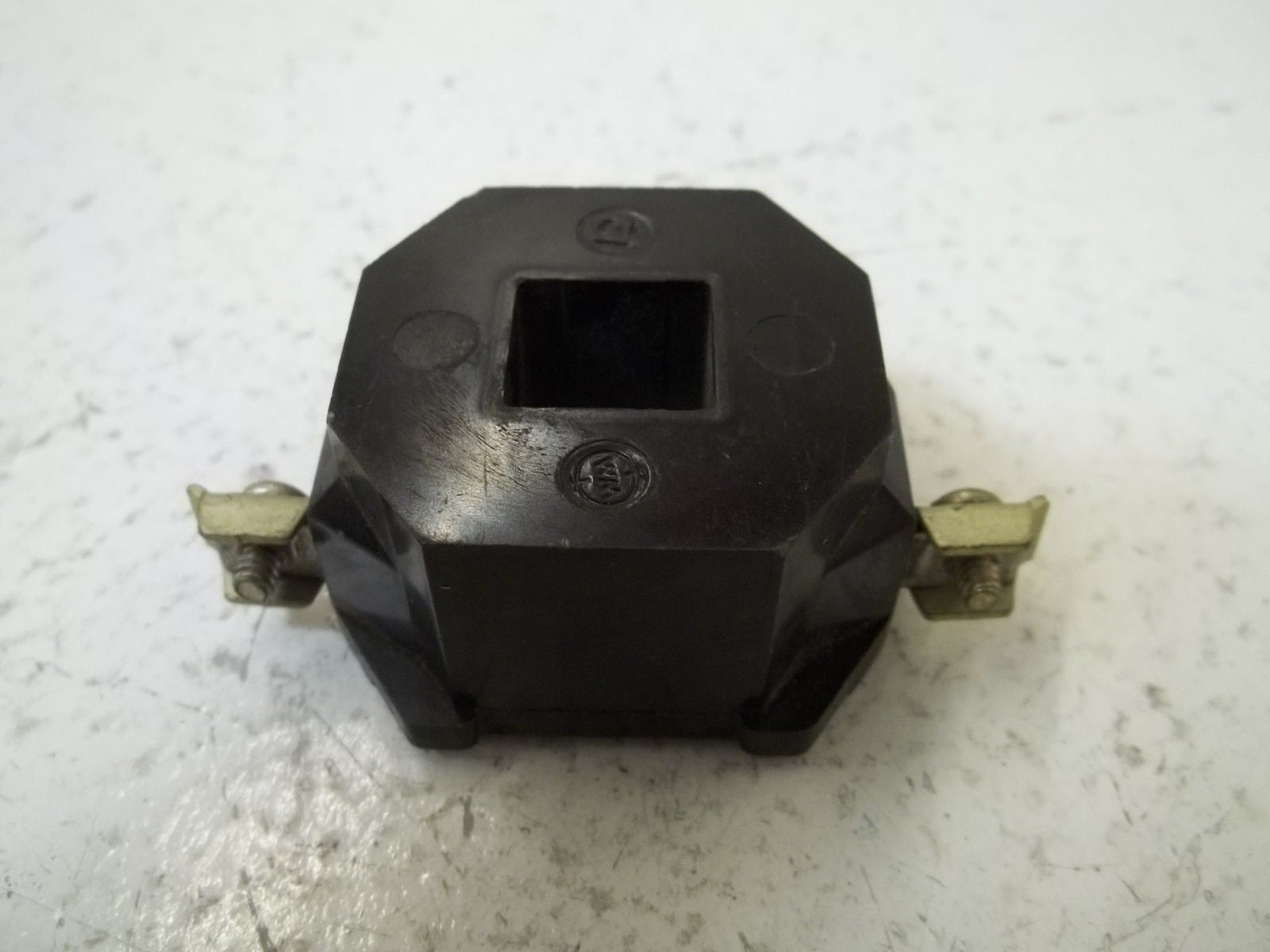 SQUARE D L295-S49-W31A 120V COIL *USED*