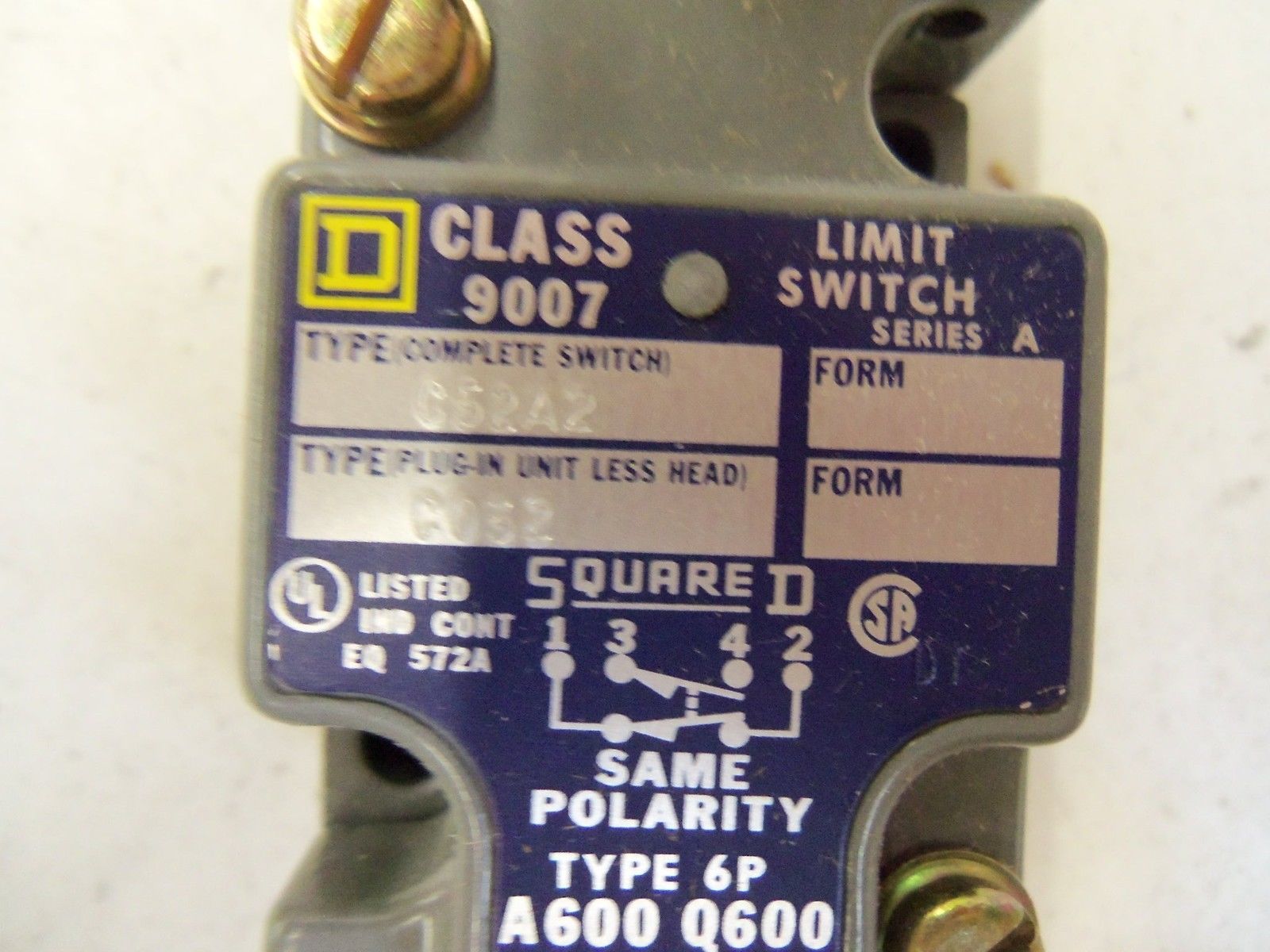 SQUARE D LIMIT SWITCH 9007-C52A2 *NEW IN BOX*