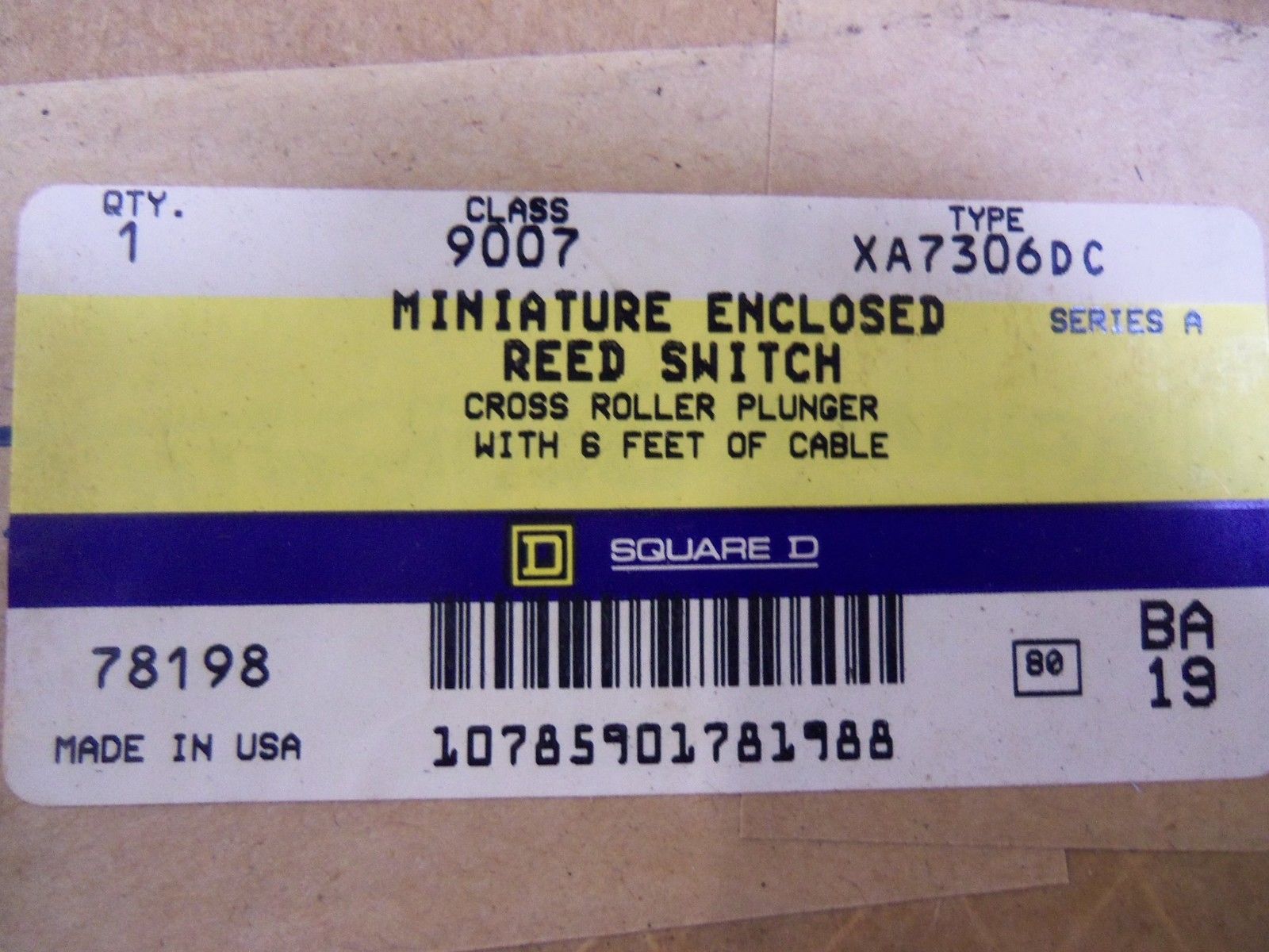 SQUARE D MINIATURE ENCLOSED REED SWITCH 9007-XA7306DC *NEW IN BOX*