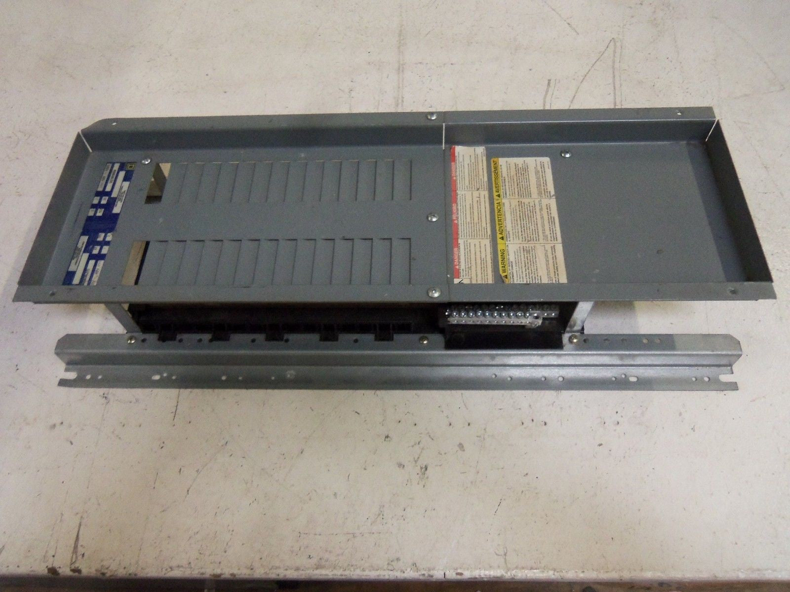 SQUARE D NQ0D30L225 PANELBOARD INTERIOR *USED*