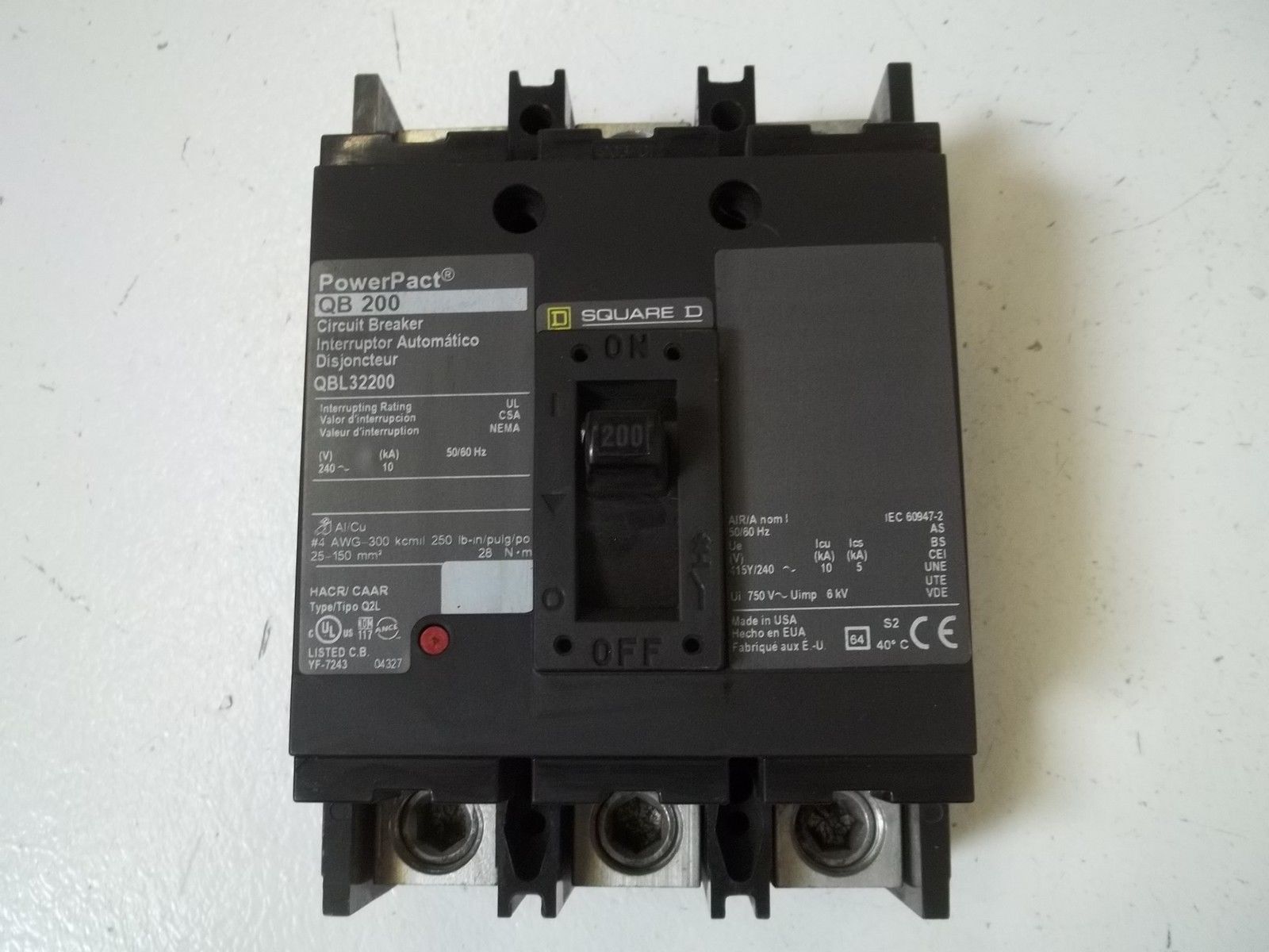 SQUARE D QBL32200 CIRCUIT BREAKER *USED*