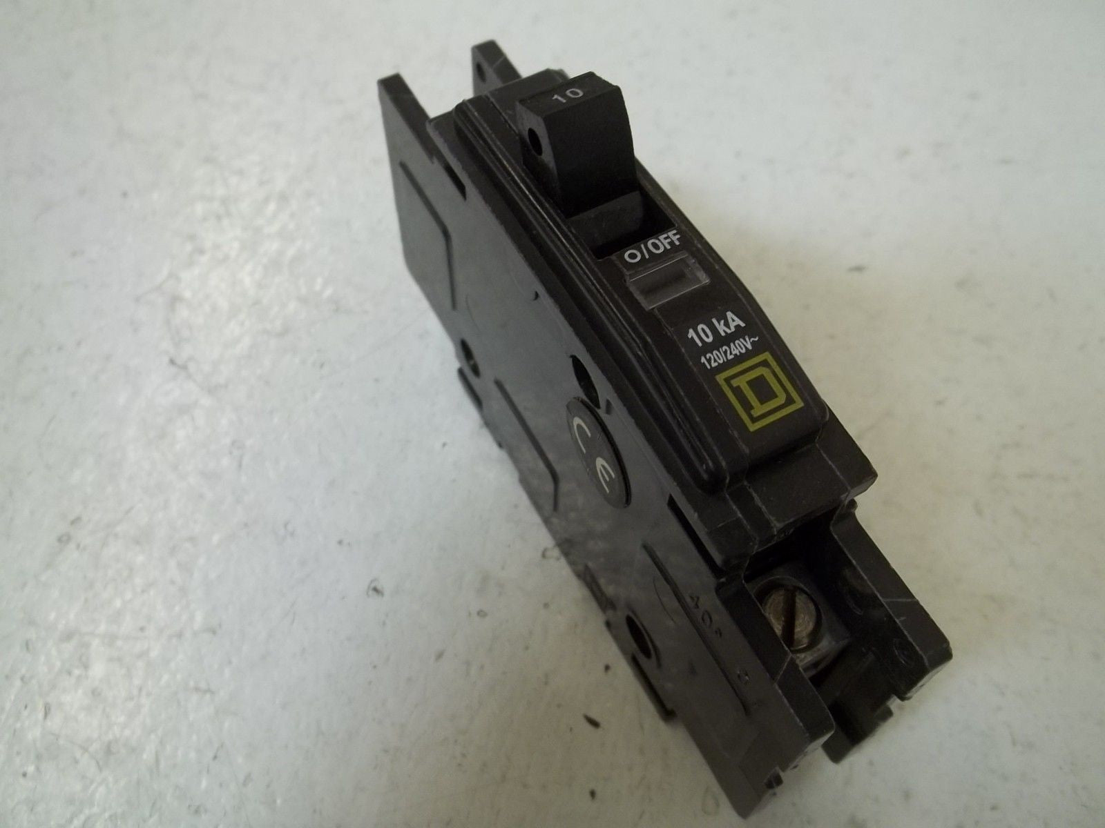 SQUARE D QOU110 CIRCUIT BREAKER 10A *NEW IN BOX*