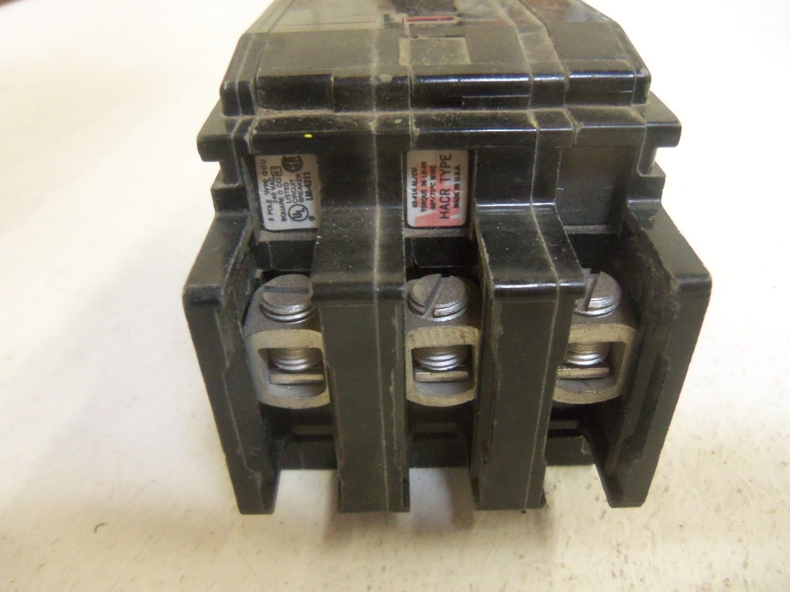 SQUARE D QOU315 CIRCUIT BREAKER *USED*