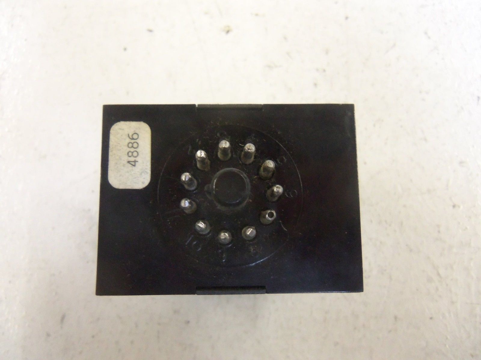 SSAC TDBL120ALD TIME DELAY RELAY *USED*