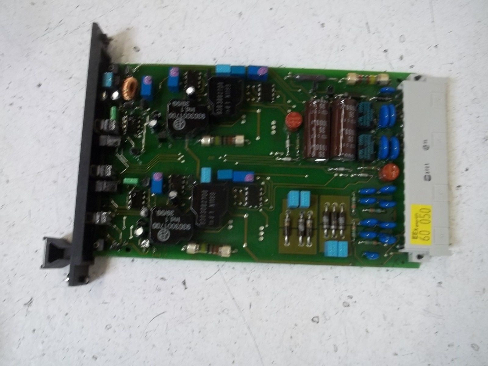 STAHL ICS1000 9601/21-22-11 BOARD *NEW NO BOX*