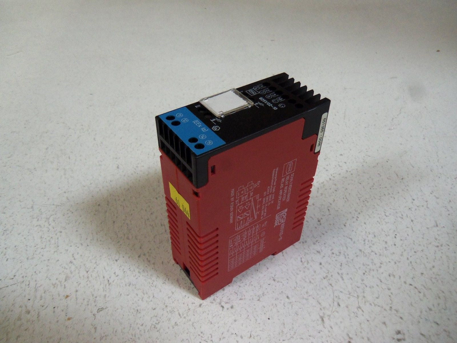 STAHL RELAY REPEATER 9251/02-10 *USED*