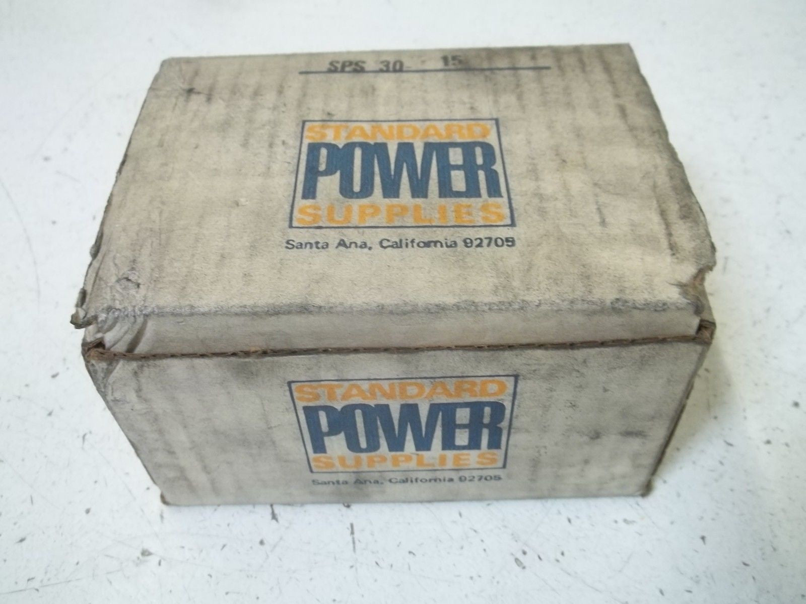 STANDAR POWER INC.  SPS30-15 POWER SUPPLY 15V 1.6A *NEW IN BOX*