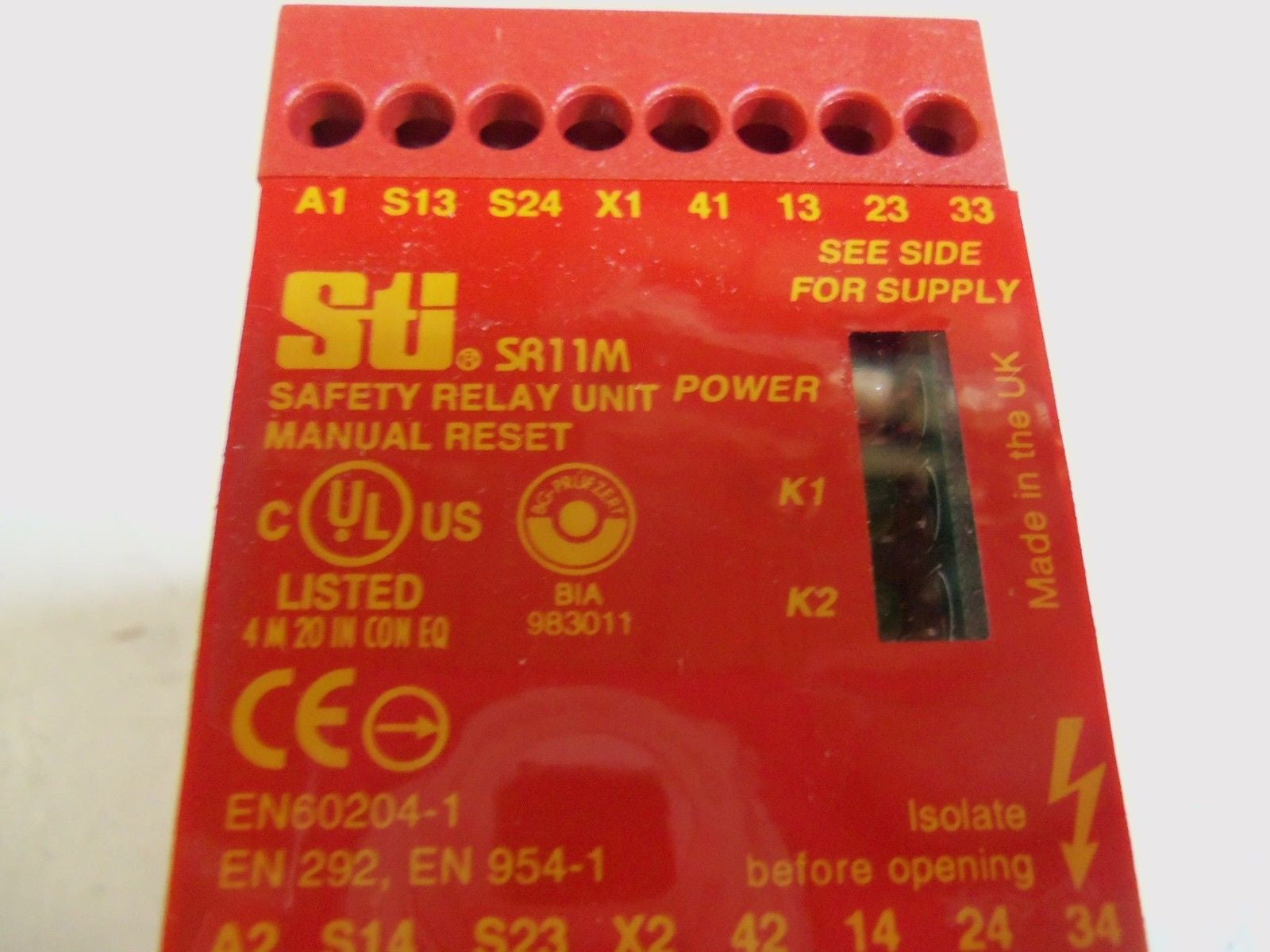 STI 44510-0450 SAFETY RELAY SR11M24 *NEW IN BOX*