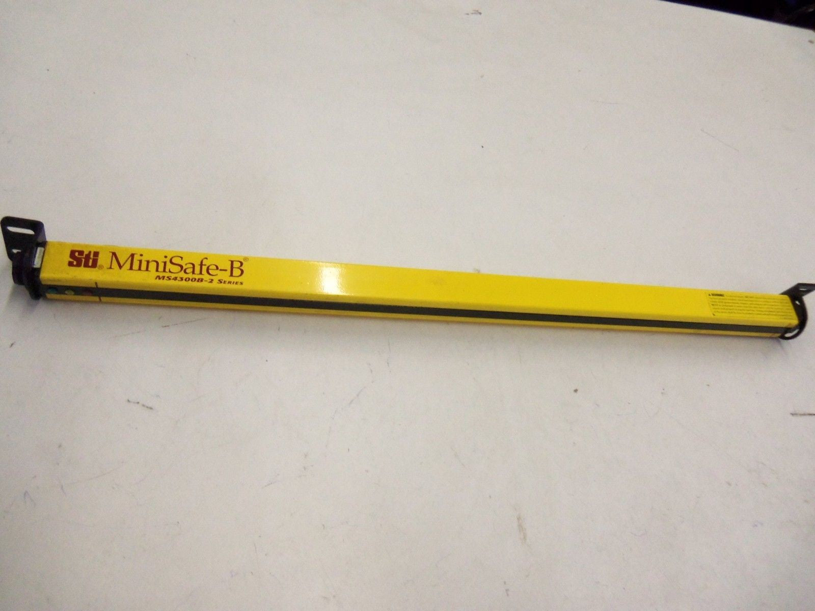 STI MINISAFE-B MS4324B-2 RECEIVER 24" RANGE: 30FT *USED*