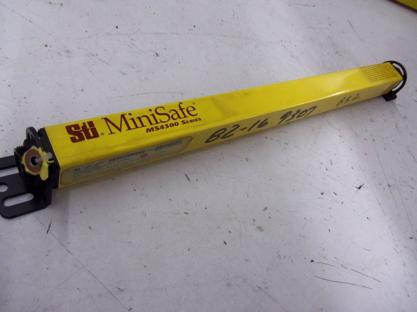 STI MINISAFE 42687-0160 MS4316BX *USED*