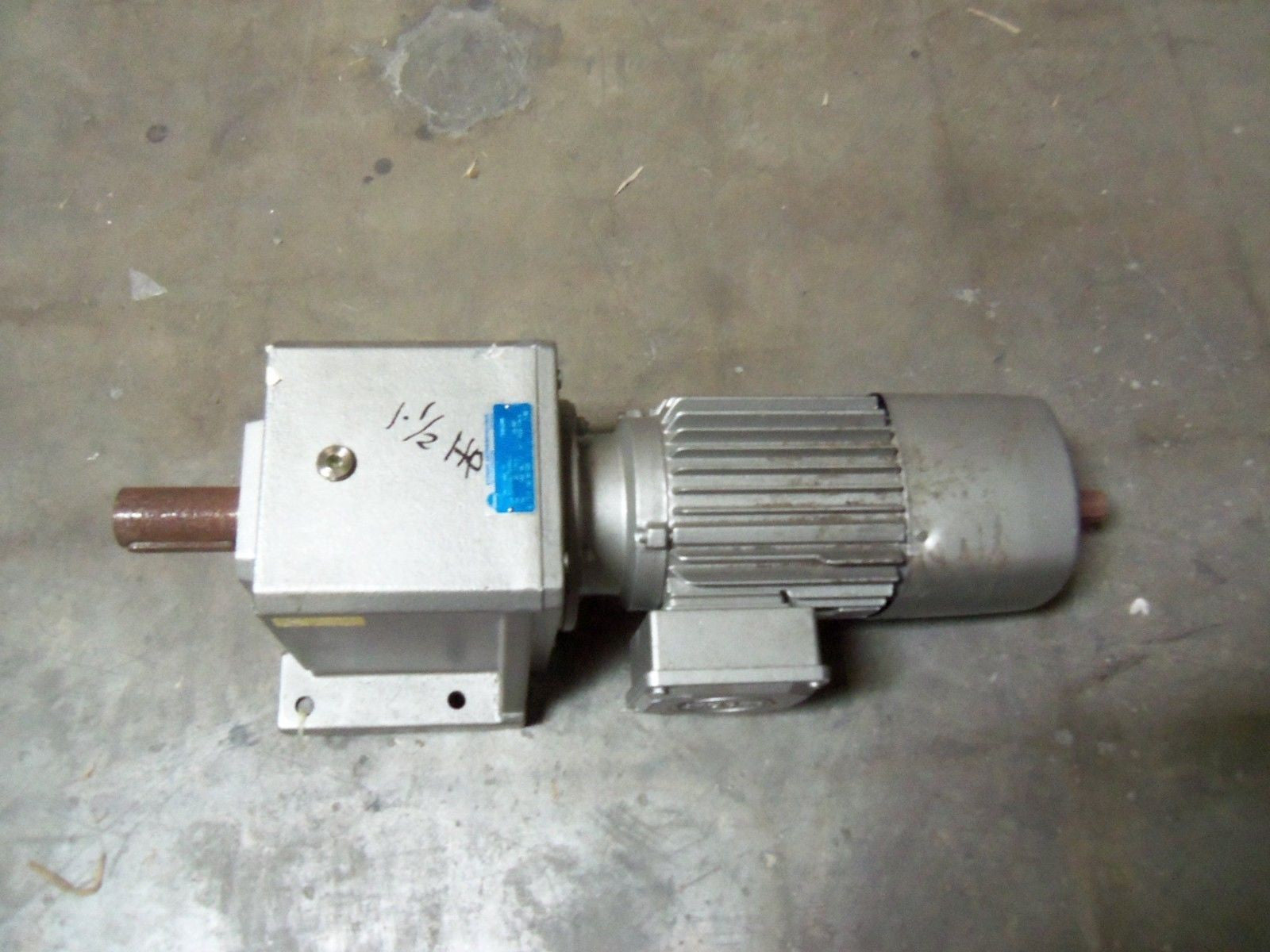 STOBER C402N0470D90L4 GEAR MOTOR *AS PICTURED*