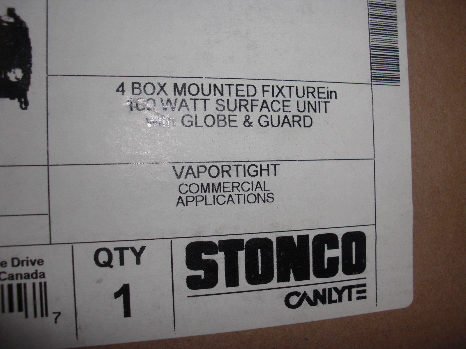 STONCO VTCXL11GC 100 WATT SURFACE UNIT W/ GLOBE AND GUARD  *NEW IN BOX*