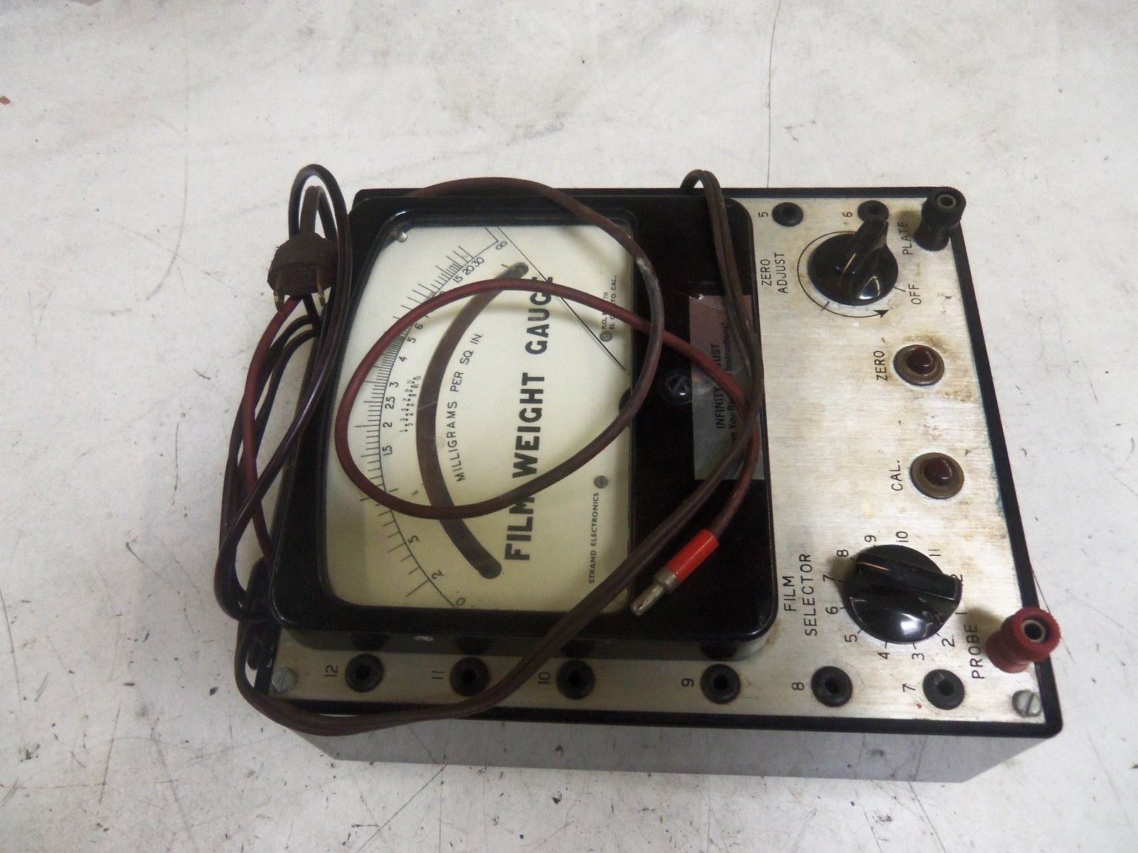 STRAND ELECTRONICS 3 FILM WEIGHT GAUGE  0-00 MILLIGRAMS PER SQ. IN. *USED*