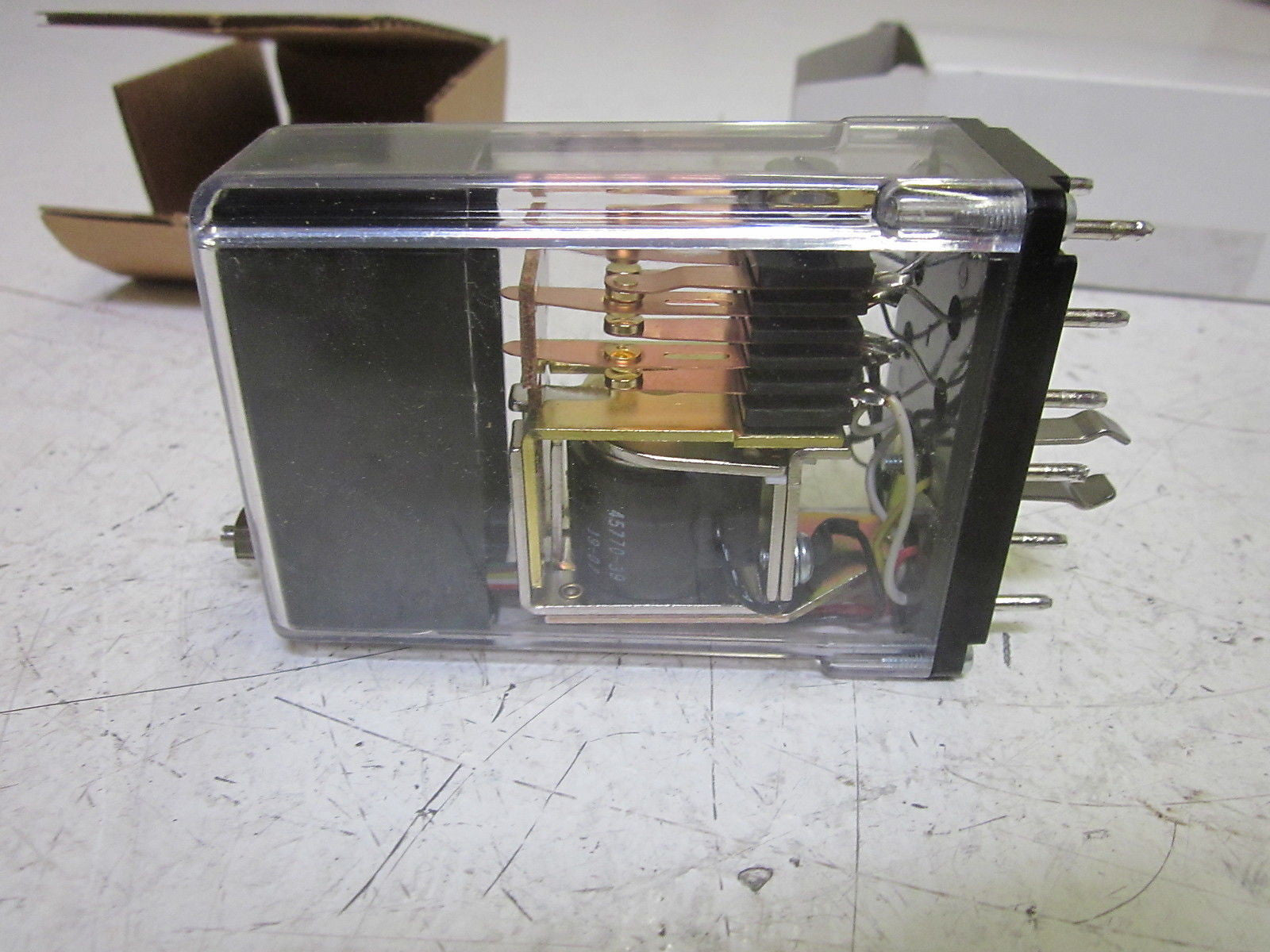 STRUTHERS-DUNN 236ABXP-020 TIME DELAY RELAY 0.2-20 SEC. 120VAC *NEW IN BOX*