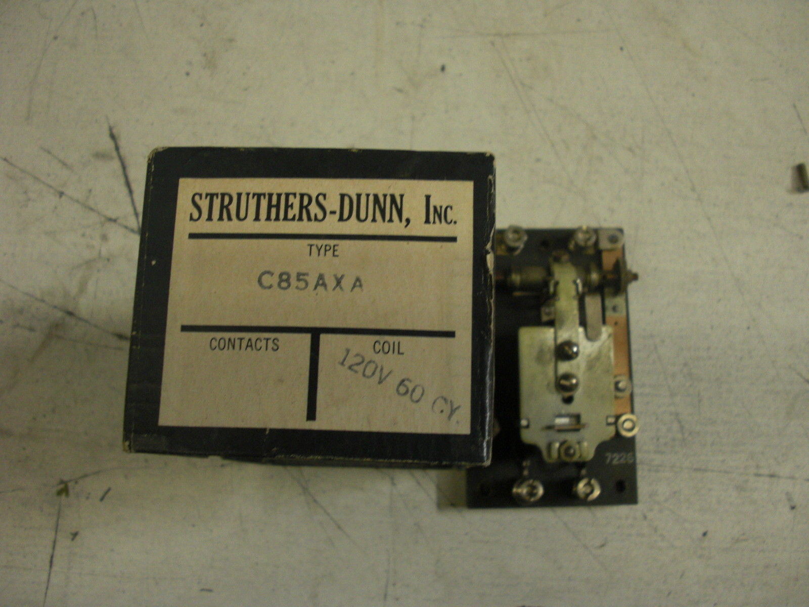 STRUTHERS-DUNN C85AXA RELAY 115V *USED*