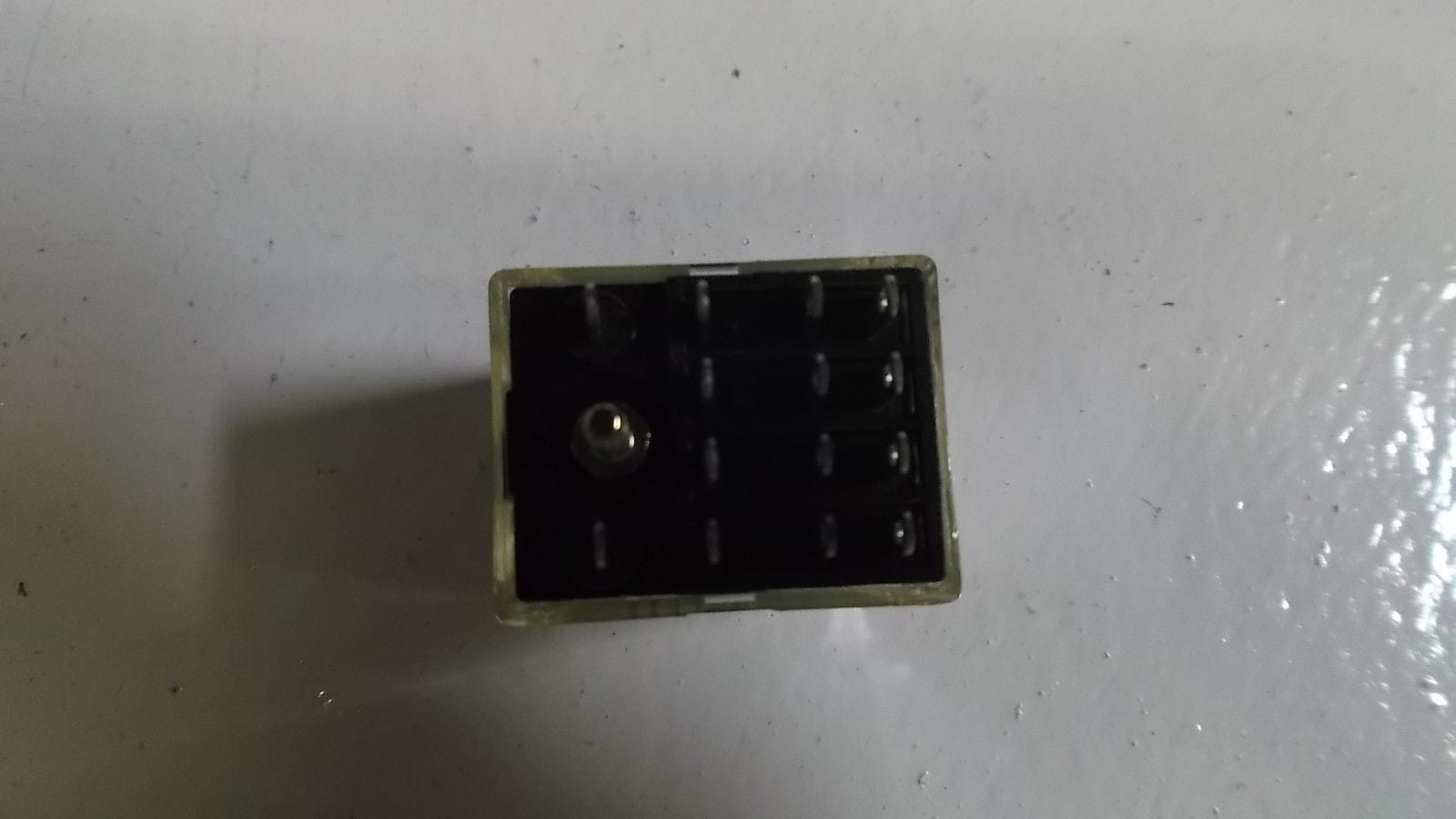STUTHER AND DUNN RELAY C28LXDX100 *NEW IN BOX*