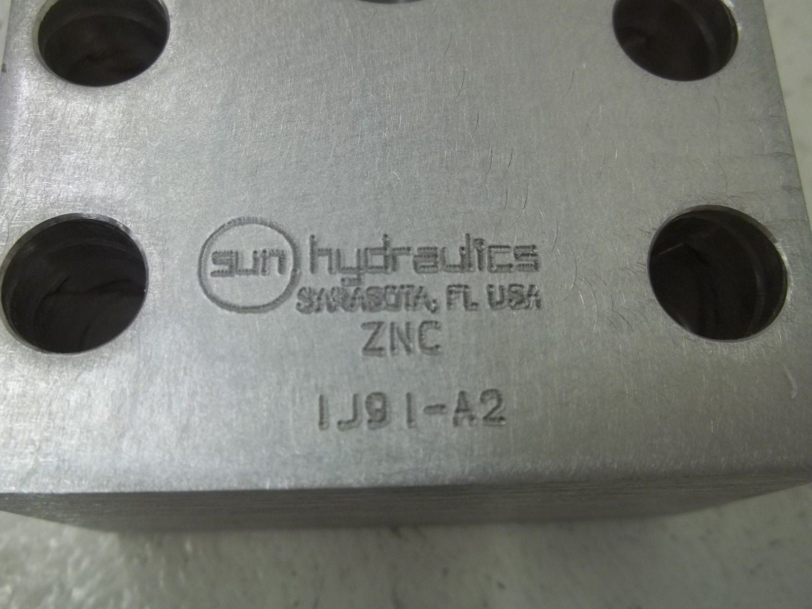 SUN HYDRAULICS ZNC *USED*