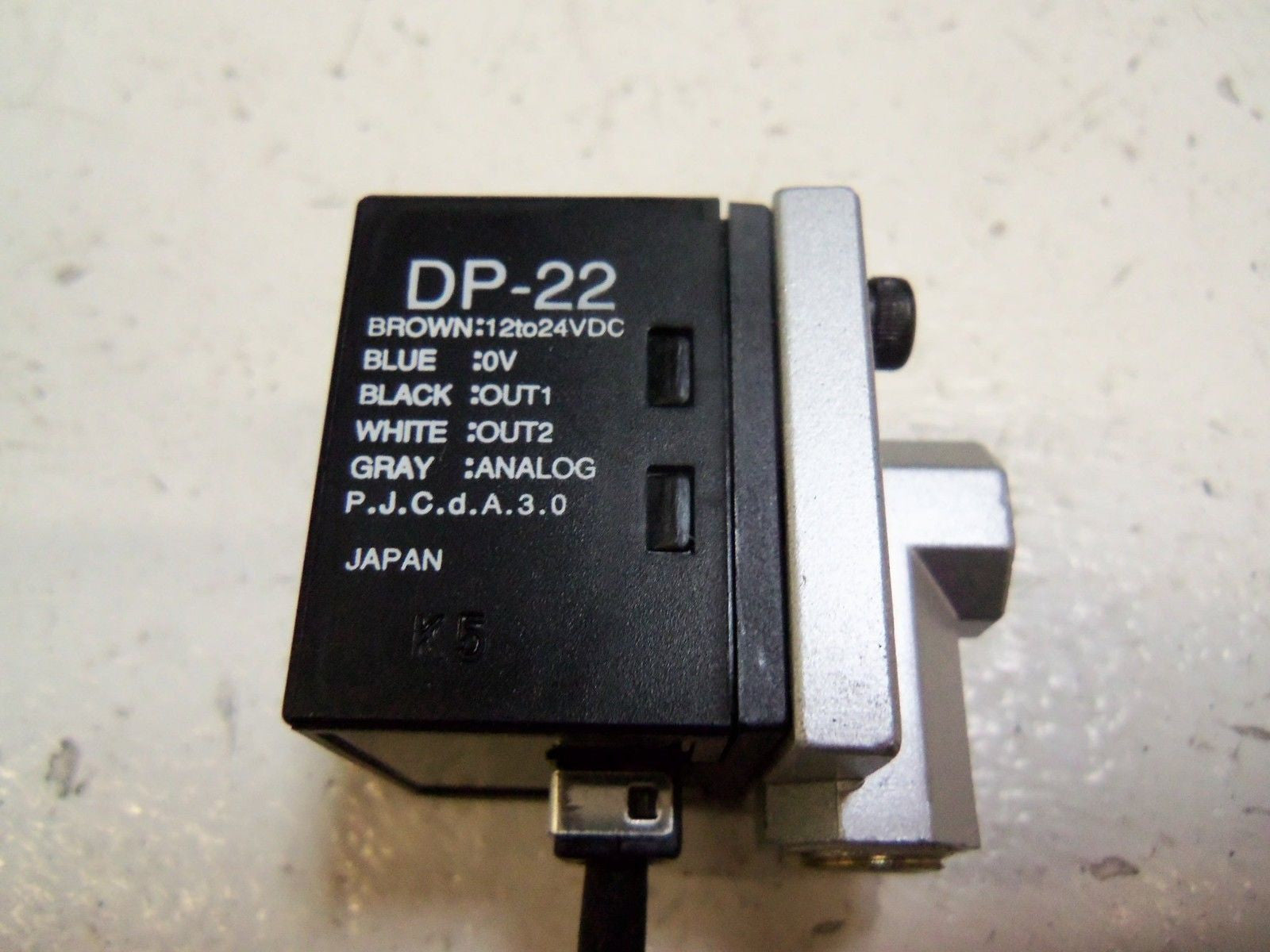 SUNX DP-22 PRESSURE SENSOR *NEW IN BOX*