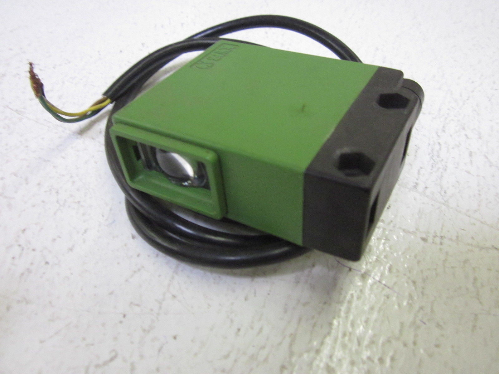 SUNX NX-51R-7BL PHOTOELECTRIC BEAM SENSOR SWITCH *USED*