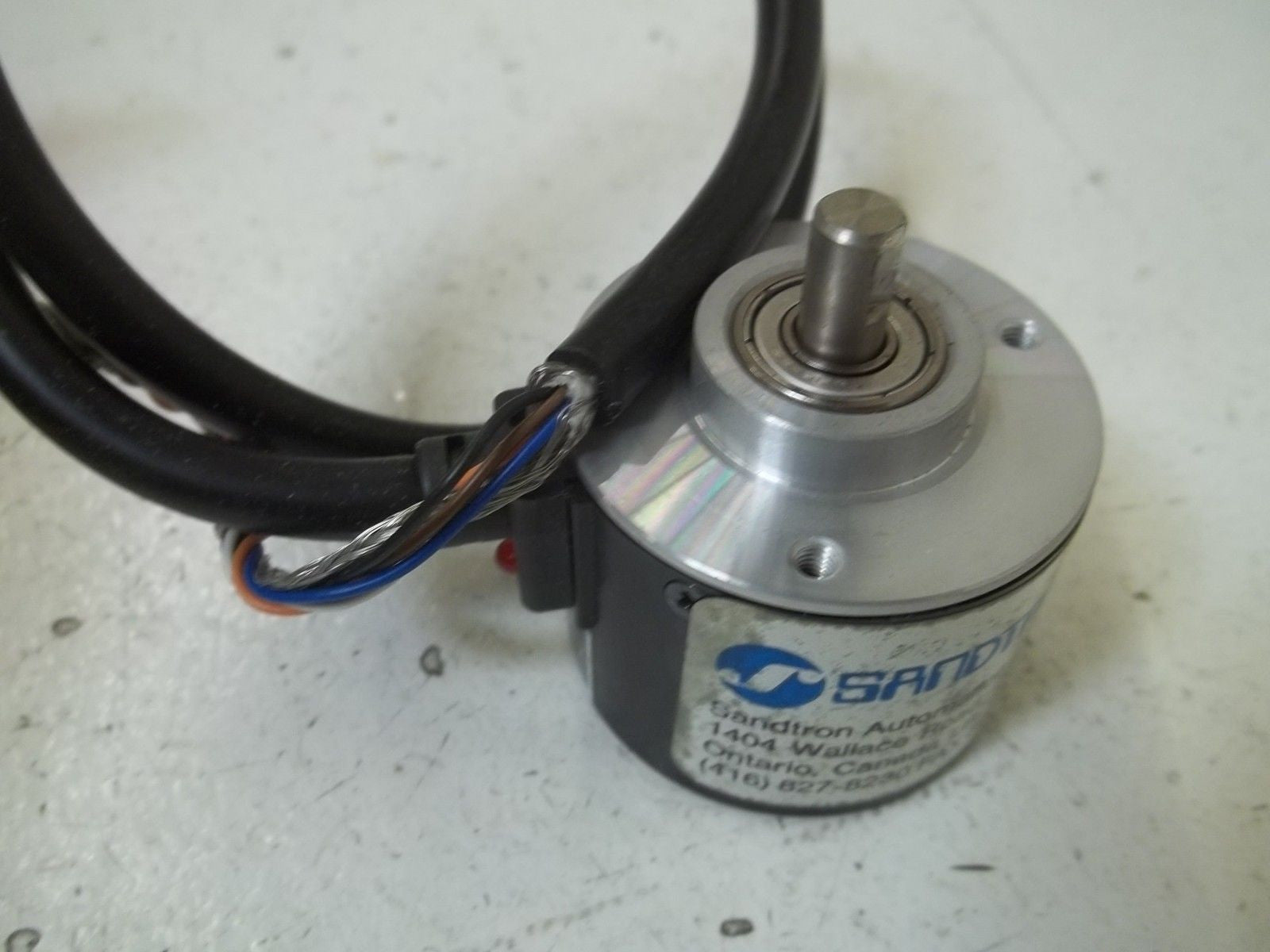 SUNX ORE-38-200V05 ROTARY ENCODER *USED*