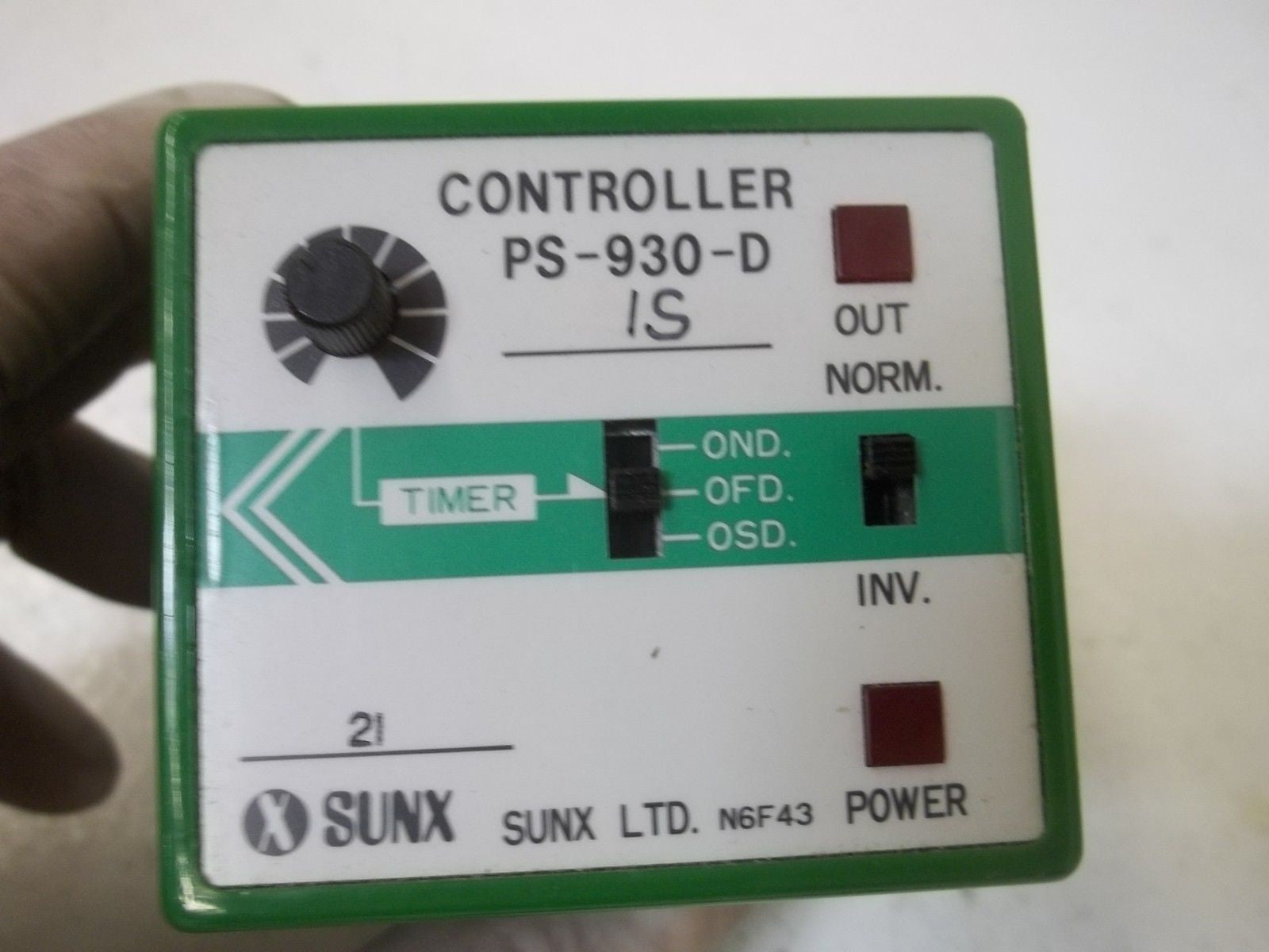 SUNX PS-930-D-1S SENSOR CONTROLLER *USED*
