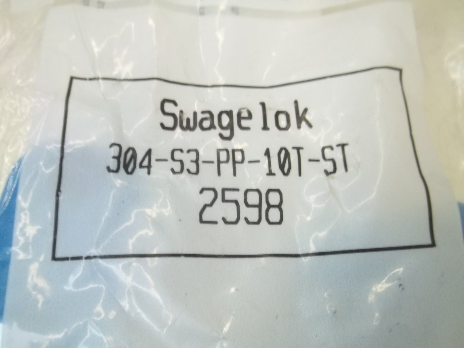 SWAGELOK 304-S3-PP-10T-ST SUPPORT KIT *NEW IN A FACTORY BAG*