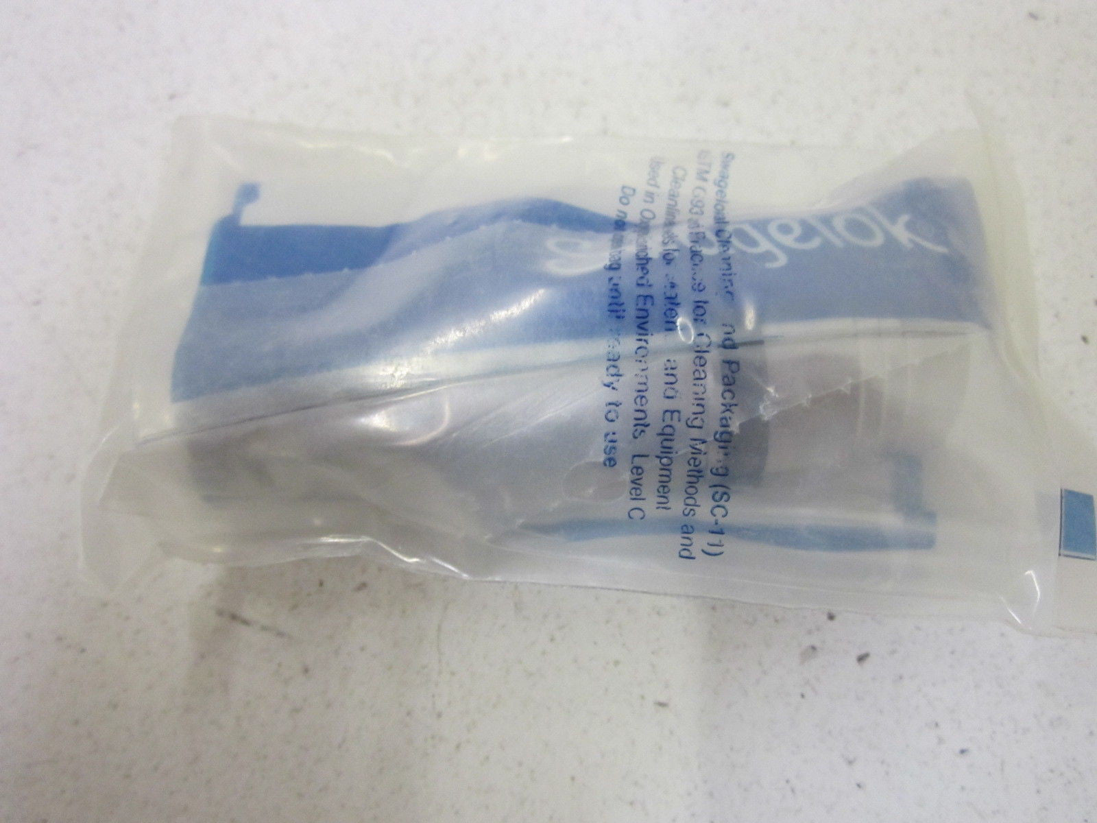 SWAGELOK SS-QTM2A-B-400K1-SC11 *NEW IN A FACTORY BAG*