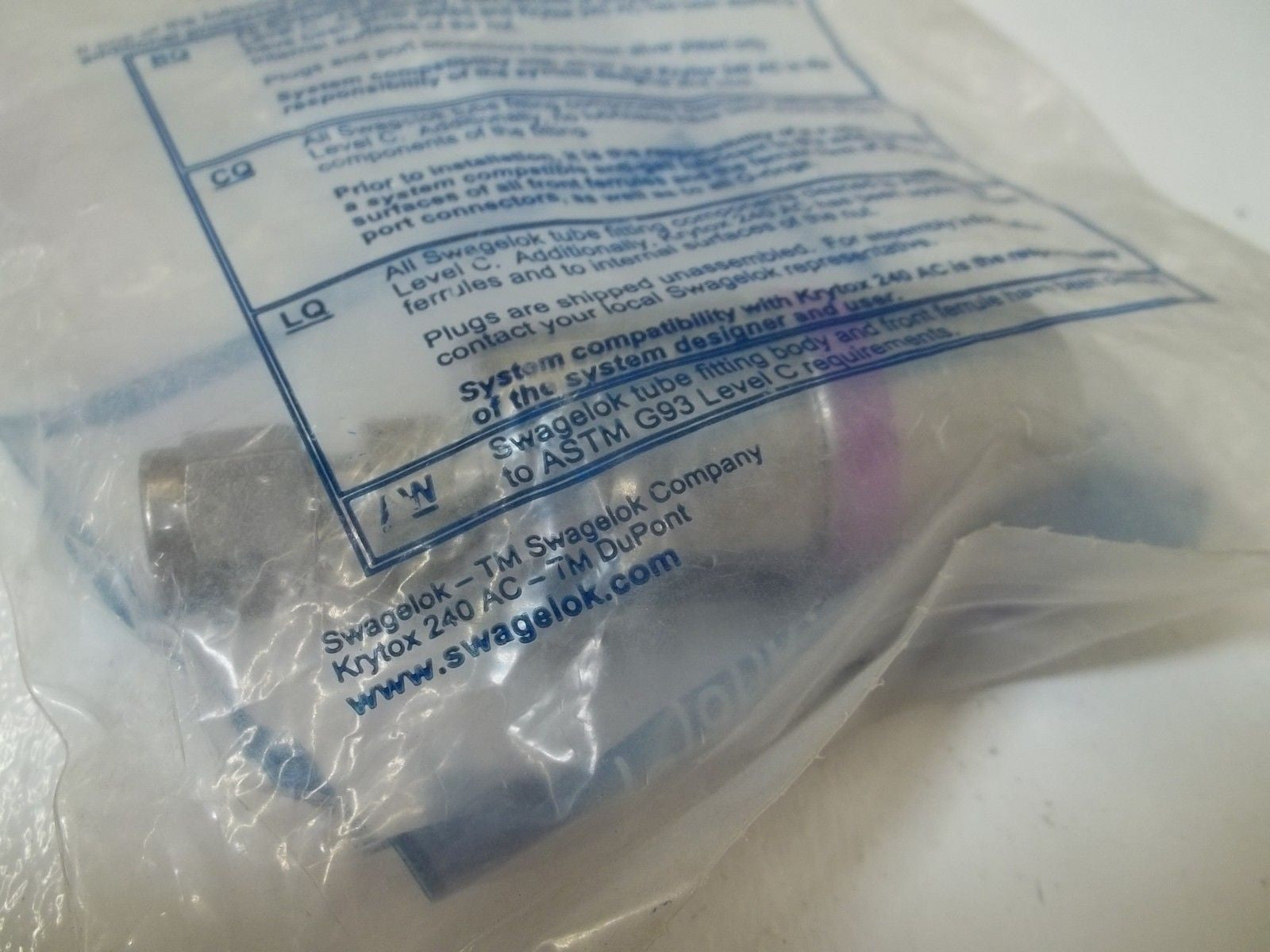 SWAGELOK SS-QTM2A-B-400K7-SC11 QUICK CONNECT *NEW IN A FACTORY BAG*