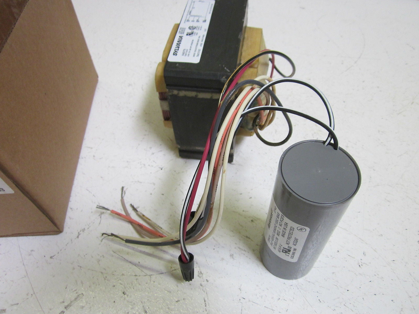 SYLVANIA M400/TRI MAGNETIC BALLAST KIT 120/277/347V *NEW IN BOX*