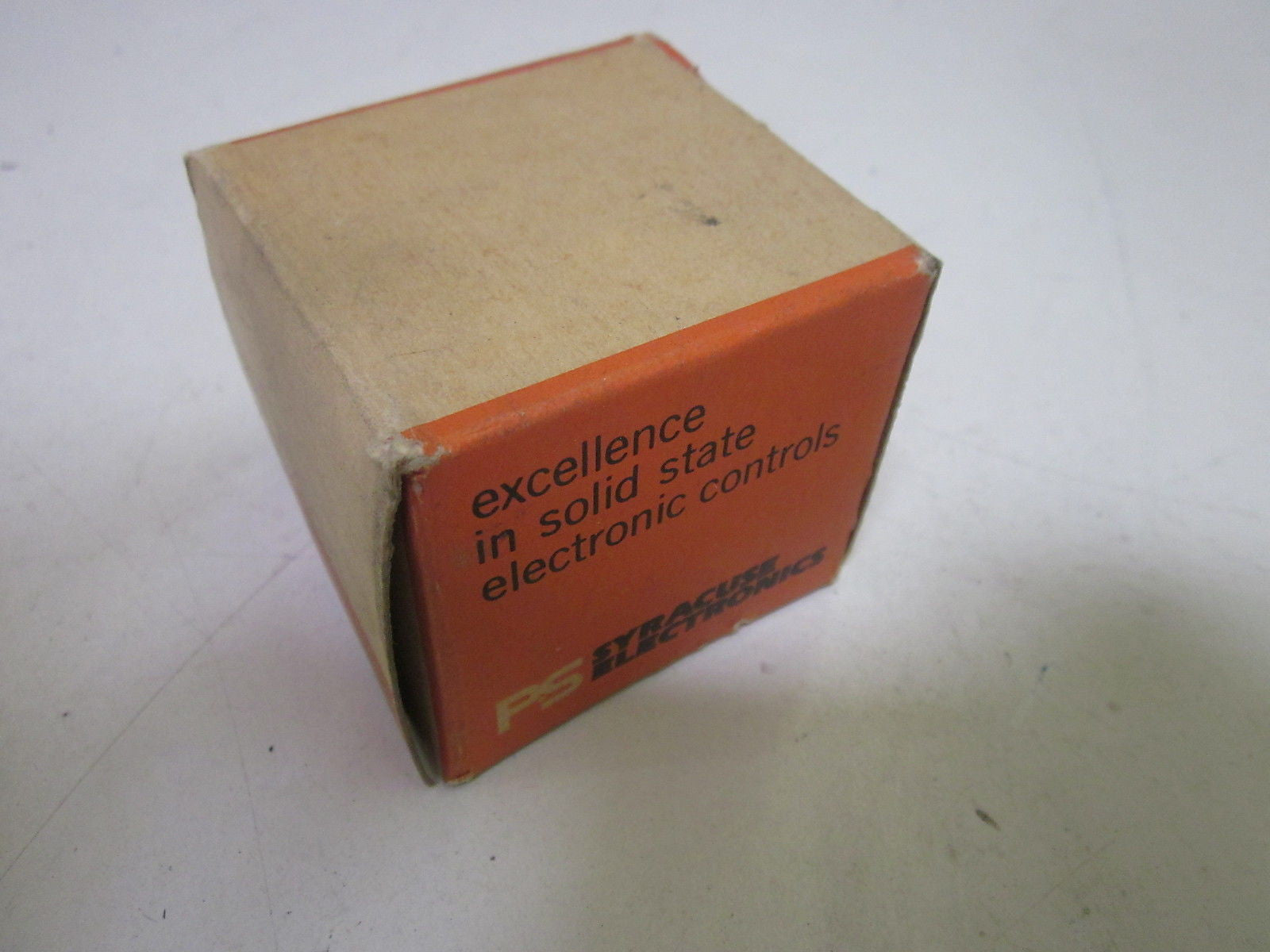 SYRACUSE ELECTRONICS SBS07A 13 5 *NEW IN BOX*