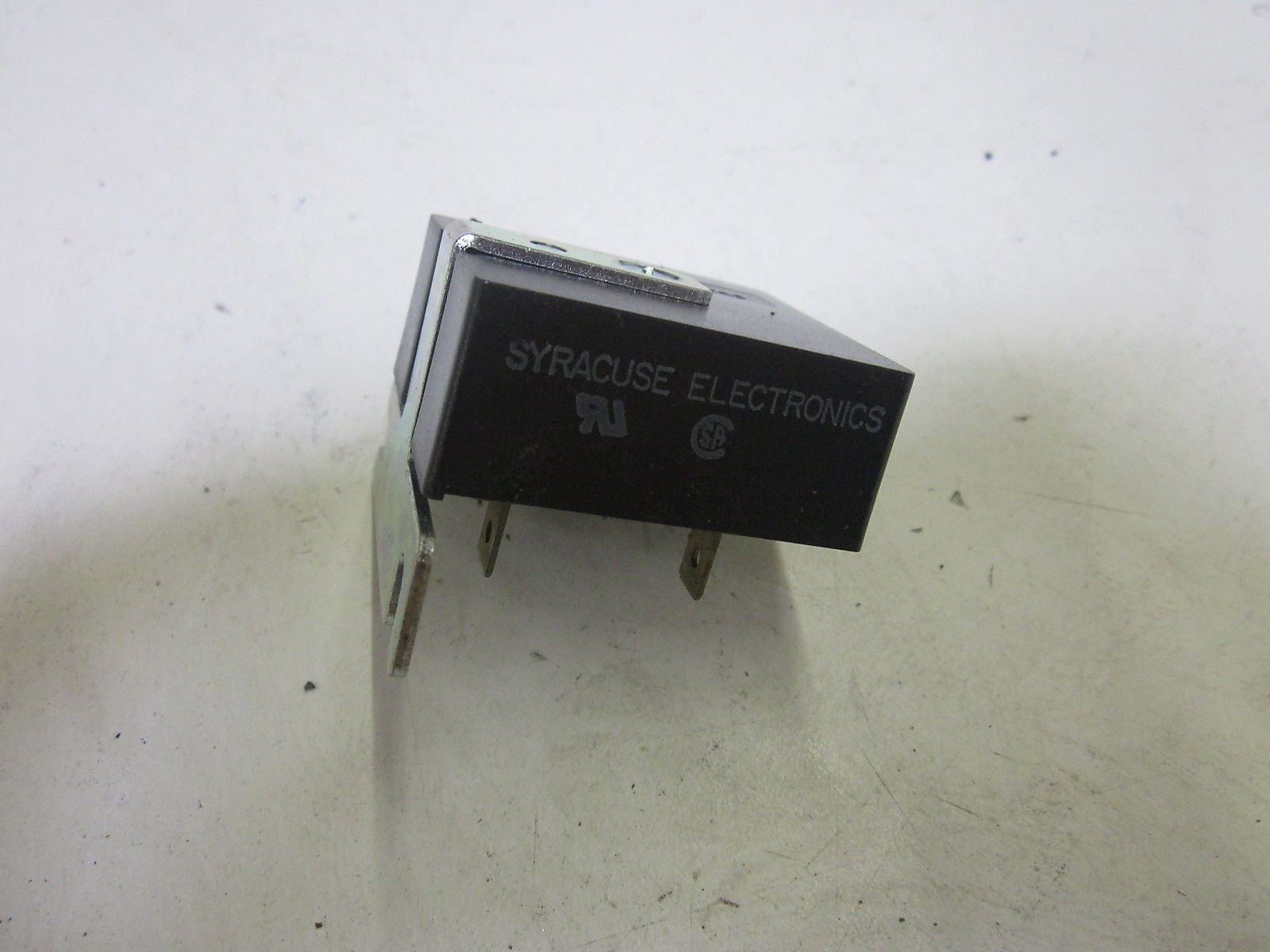 SYRACUSE ELECTRONICS SBS07A 13 5 *NEW IN BOX*