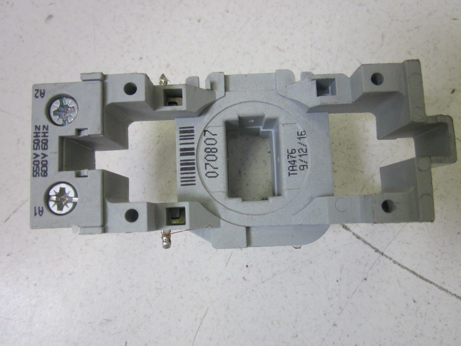 TA476 600V *NEW NO BOX*