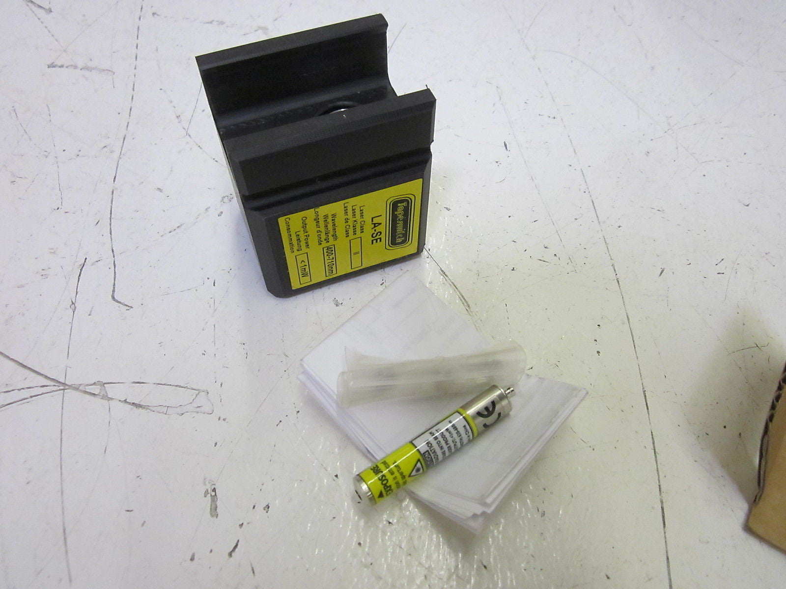 TAPE 0956TAPE LASER ALIGNMENT *NEW IN BOX*