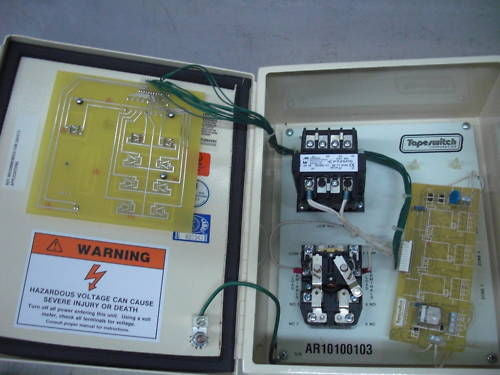 TAPE SWITCH ZONE CONTROLLER ZCA-1 *USED*