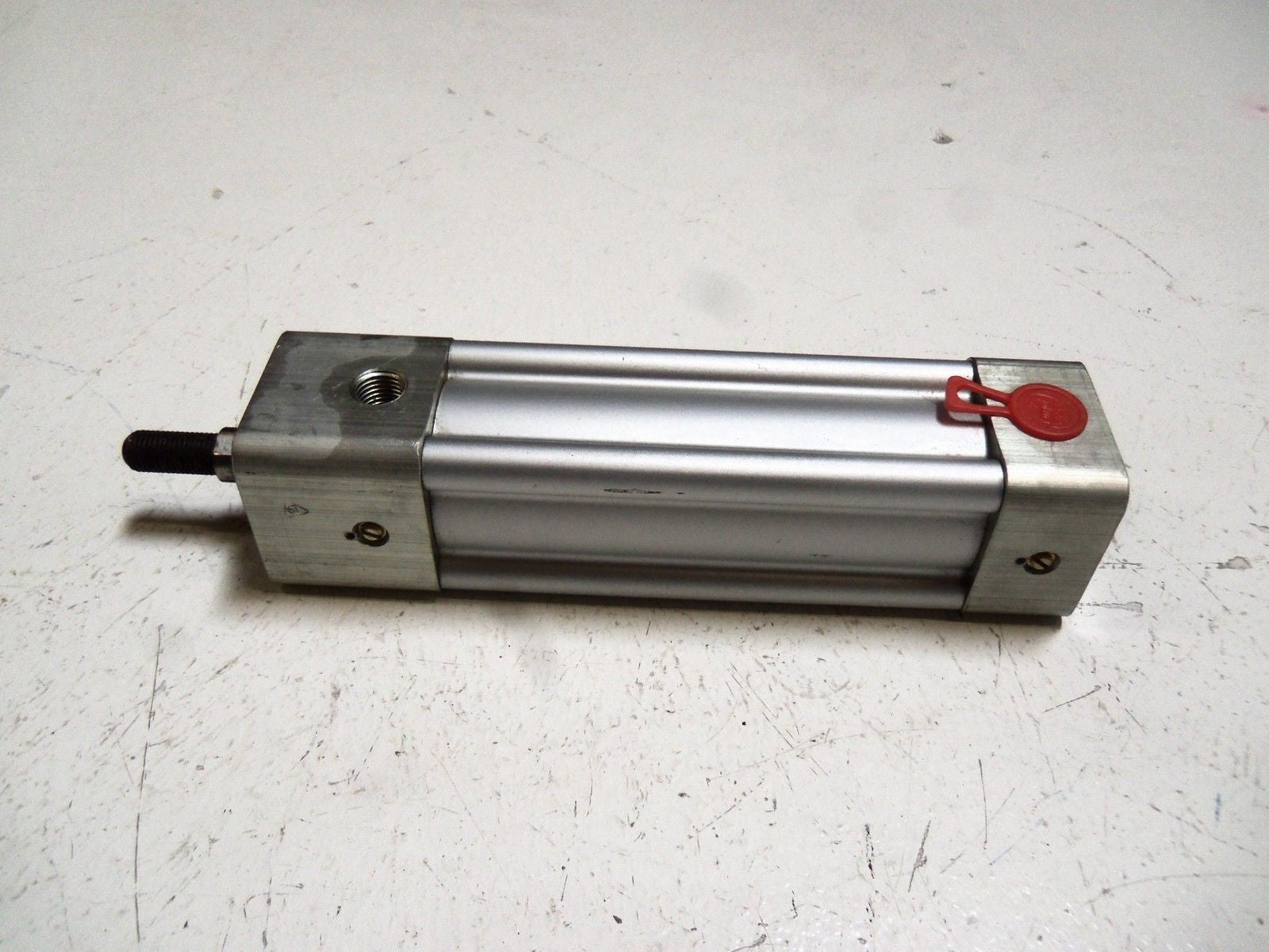 TASKMASTER TM-813000-03040 PNEUMATIC CYLINDER *USED*
